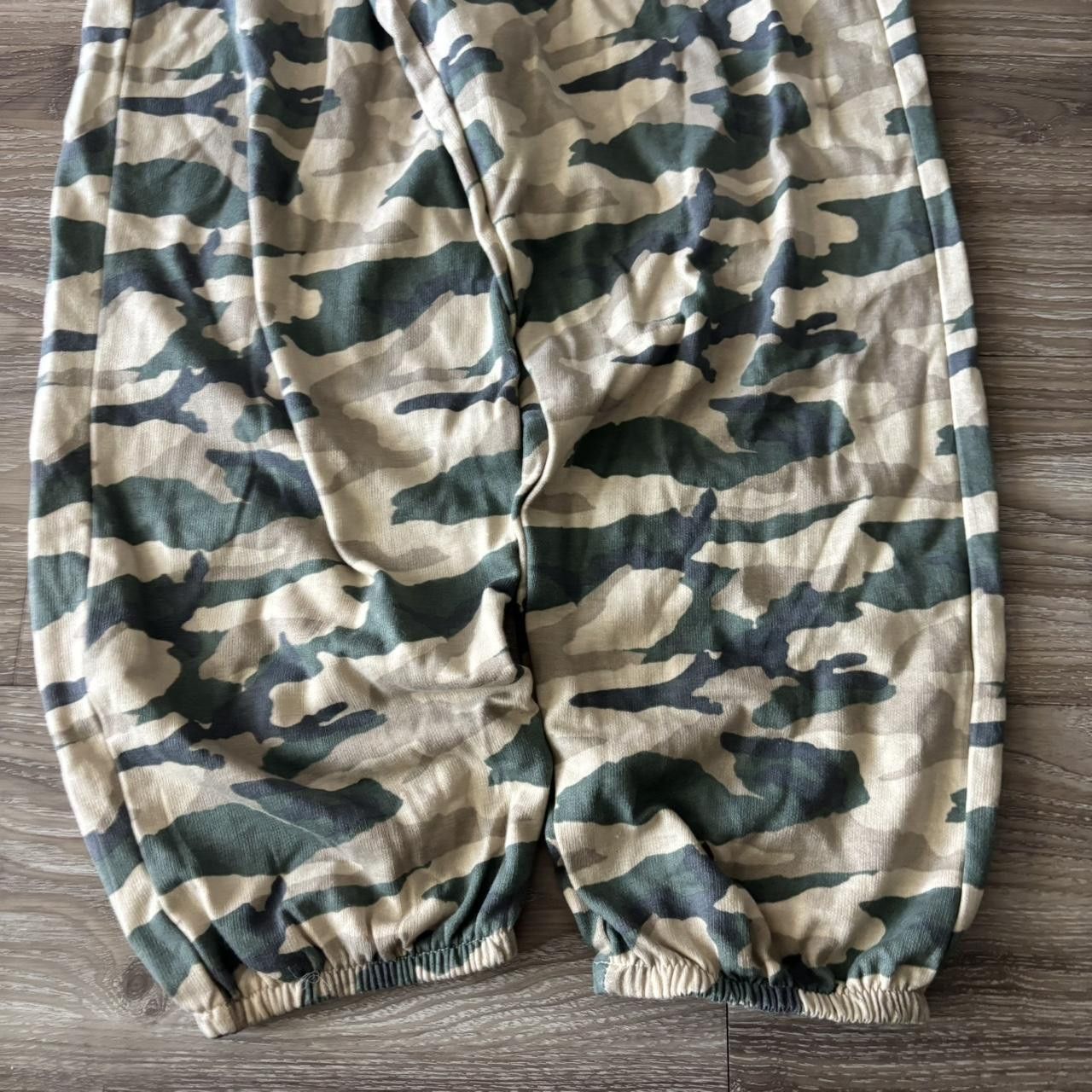 Japanese Brand Crazy Vintage Y2K/2000s Camo Streetwear Skater Essential Sweatpants! Fits M Size US 32 / EU 48 - 5 Thumbnail