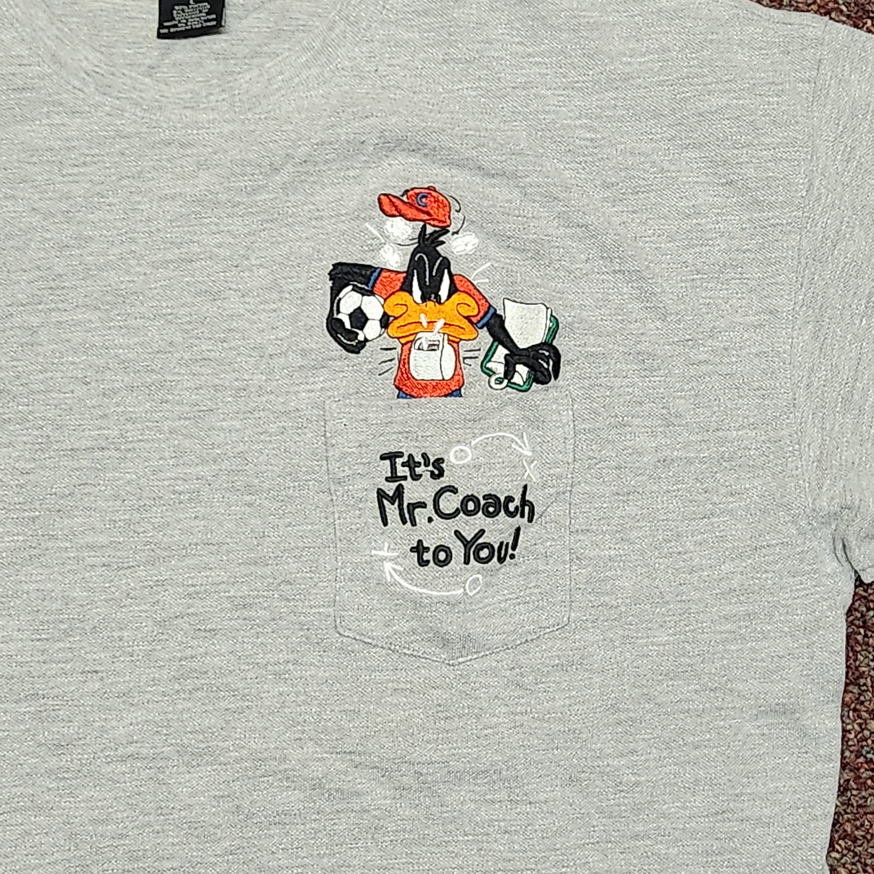 Vintage × Warner Bros 1998 Warner Bros Daffy Duck "Its Mr. Coach to You" T-Shirt Size US L / EU 52-54 / 3 - 5 Thumbnail