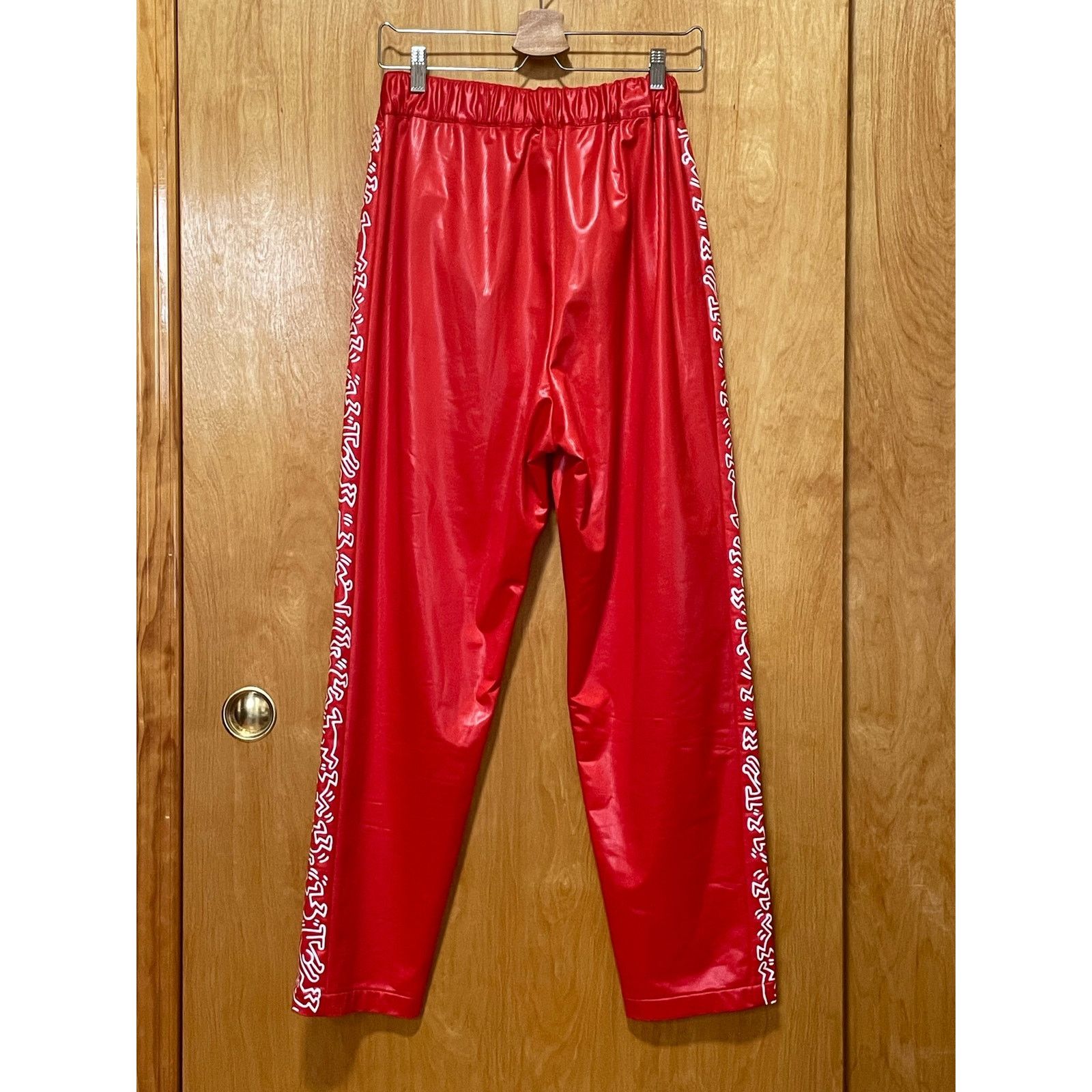 Junya Watanabe Junya Watanabe Comme des Garcons Basquiat Print Red Trousers Size US 32 / EU 48 - 2 Thumbnail