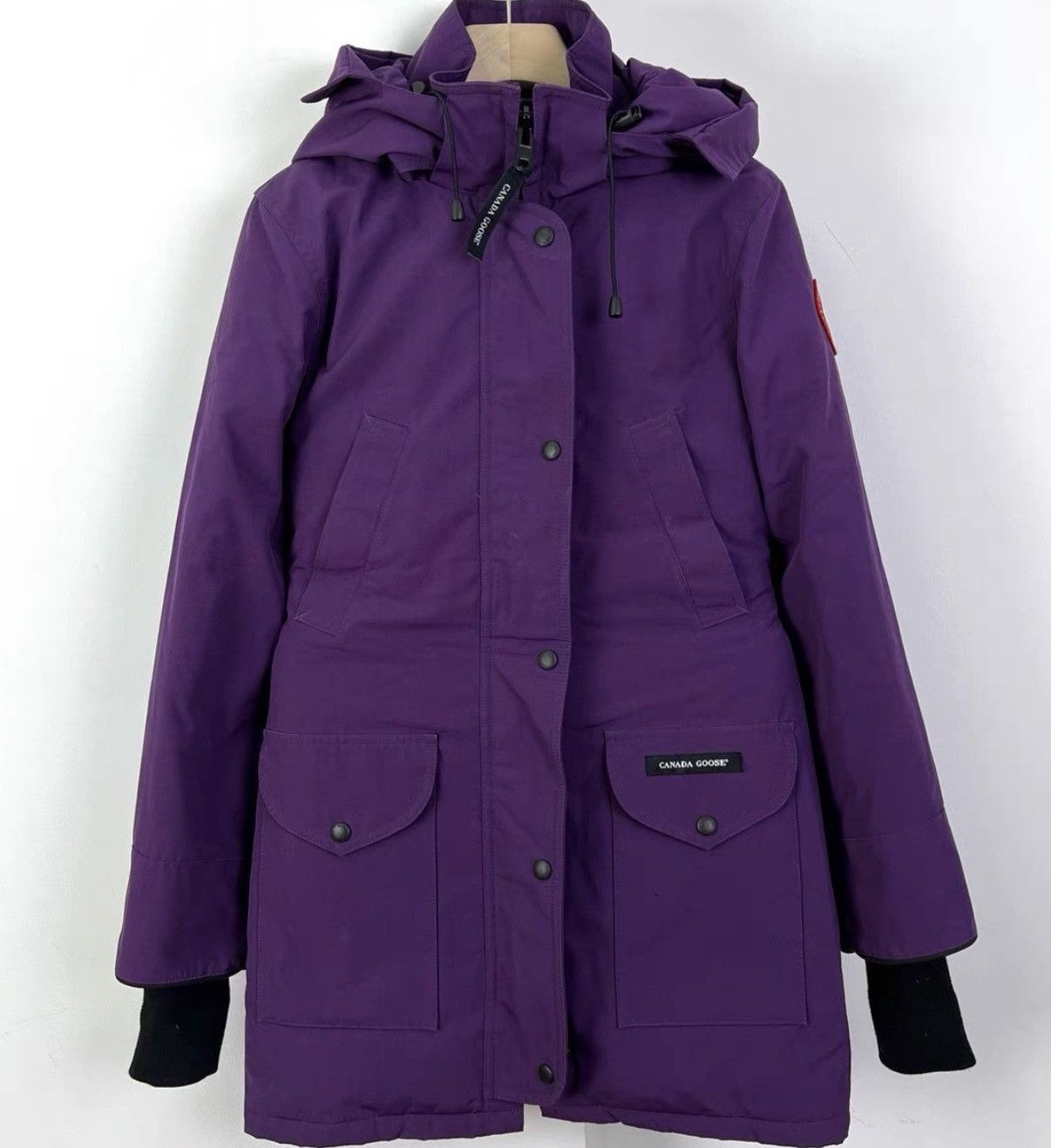 Canada Goose Canada Goose / Purple Women's Parka Down Jacket K12 Size XXS / US 00 / IT 34 - 1 Thumbnail