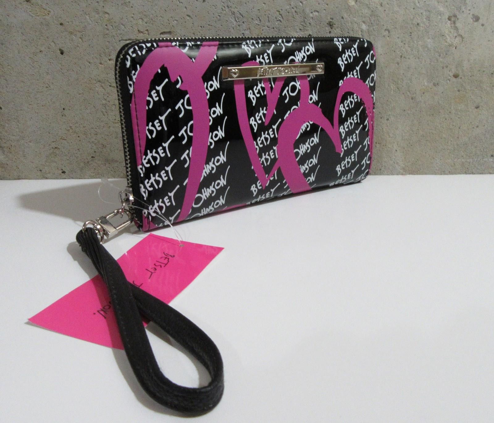 Designer Betsey Johnson Zip Around Wristlet Wallet Black Pink Hearts Size ONE SIZE - 5 Thumbnail