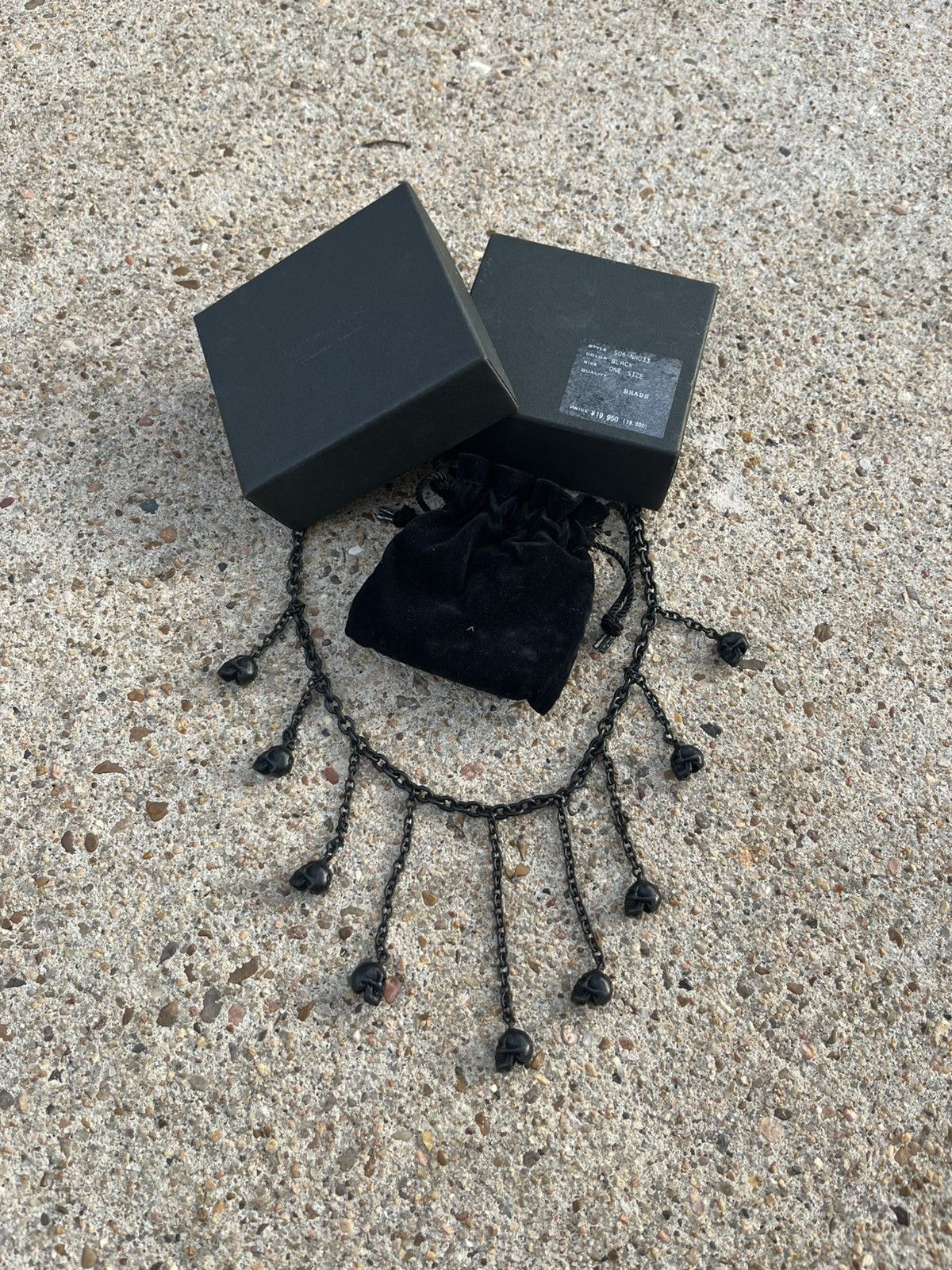 SS06 Multi Skulls Brass Necklace Welcome to the Shadow