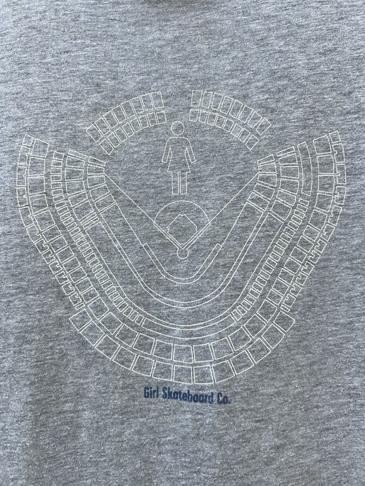 Girl Skateboards Vintage 90s Girl Skateboard Grey t shirt Size US M / EU 48-50 / 2 - 6 Thumbnail