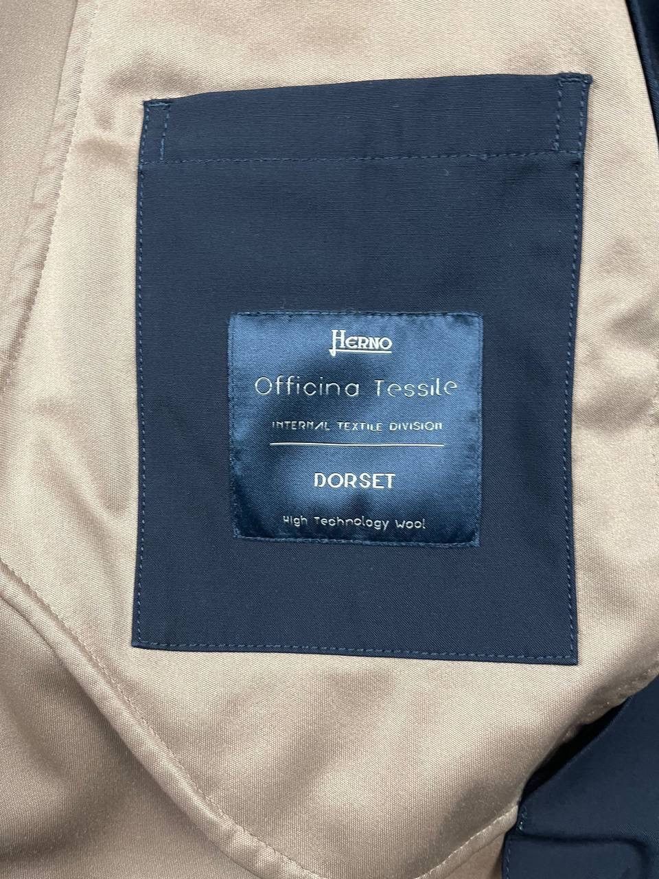 Herno [95]HERNO Laminar City Trench Coat Size 48 Size (M) Size US M / EU 48-50 / 2 - 5 Thumbnail