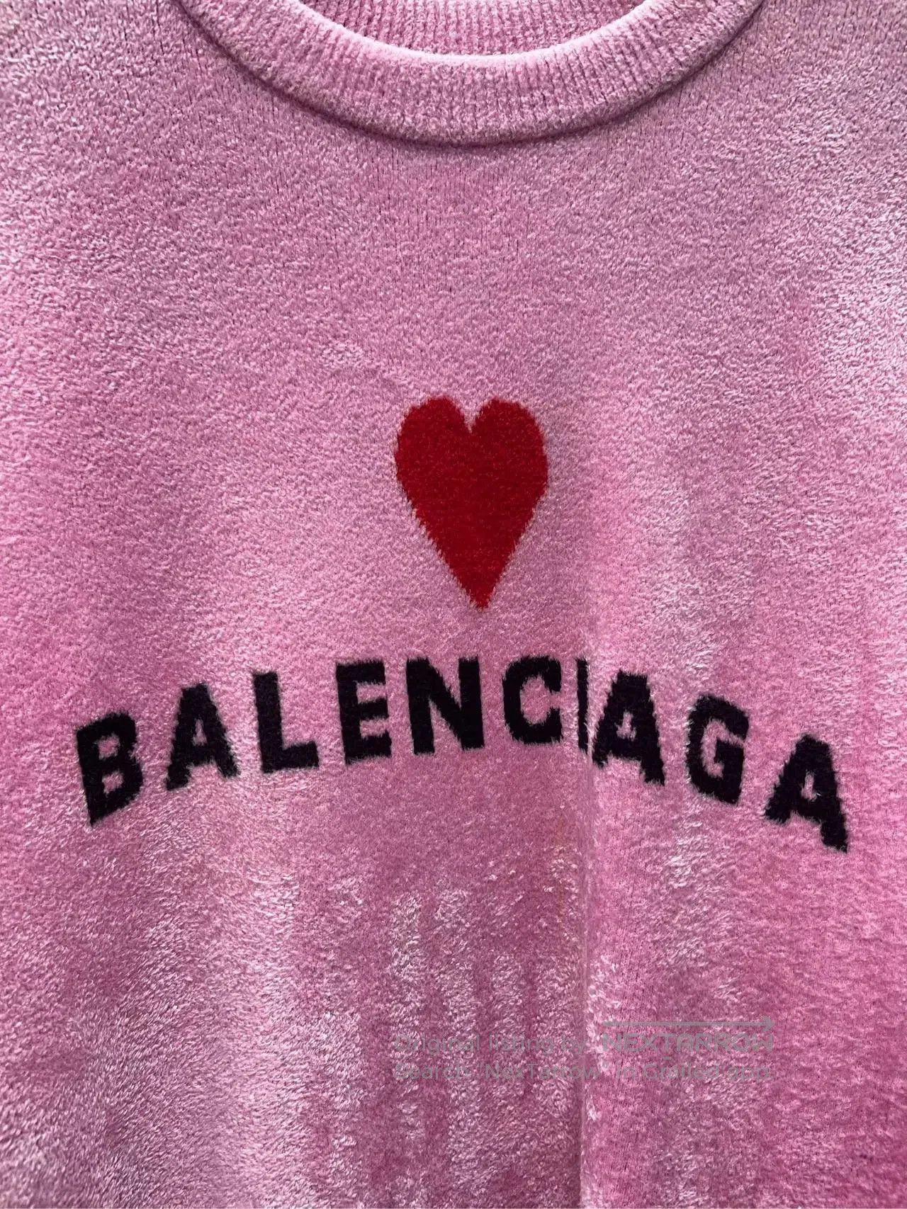 Balenciaga pink heart sweater for Valentine's Day. Size M / US 6-8 / IT 42-44 - 3 Thumbnail