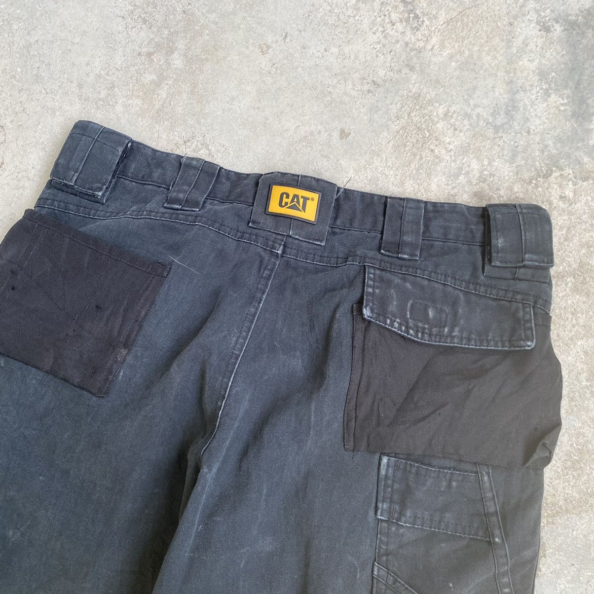 Thrashed Faded Vintage Caterpillar USA Workwear Cargo Pants