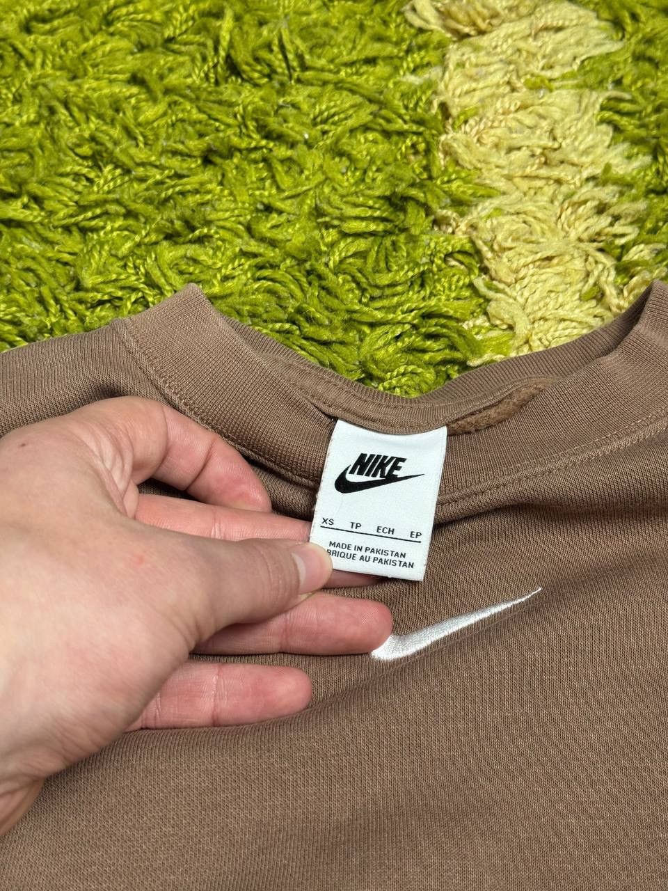 Other NIKE VINTAGE CENTER SWOOSH SWEATSHIRT Size US XS / EU 42 / 0 - 4 Thumbnail