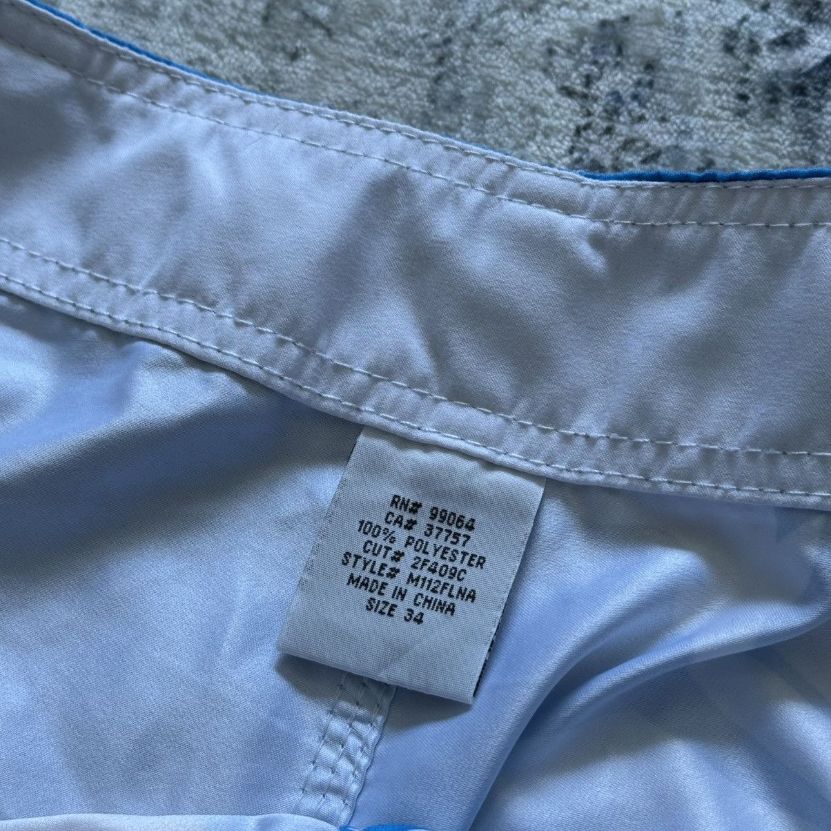 Billabong 📌 Vintage Y2K Billabong Surfing Monogram Shorts Size US 34 / EU 50 - 6 Thumbnail