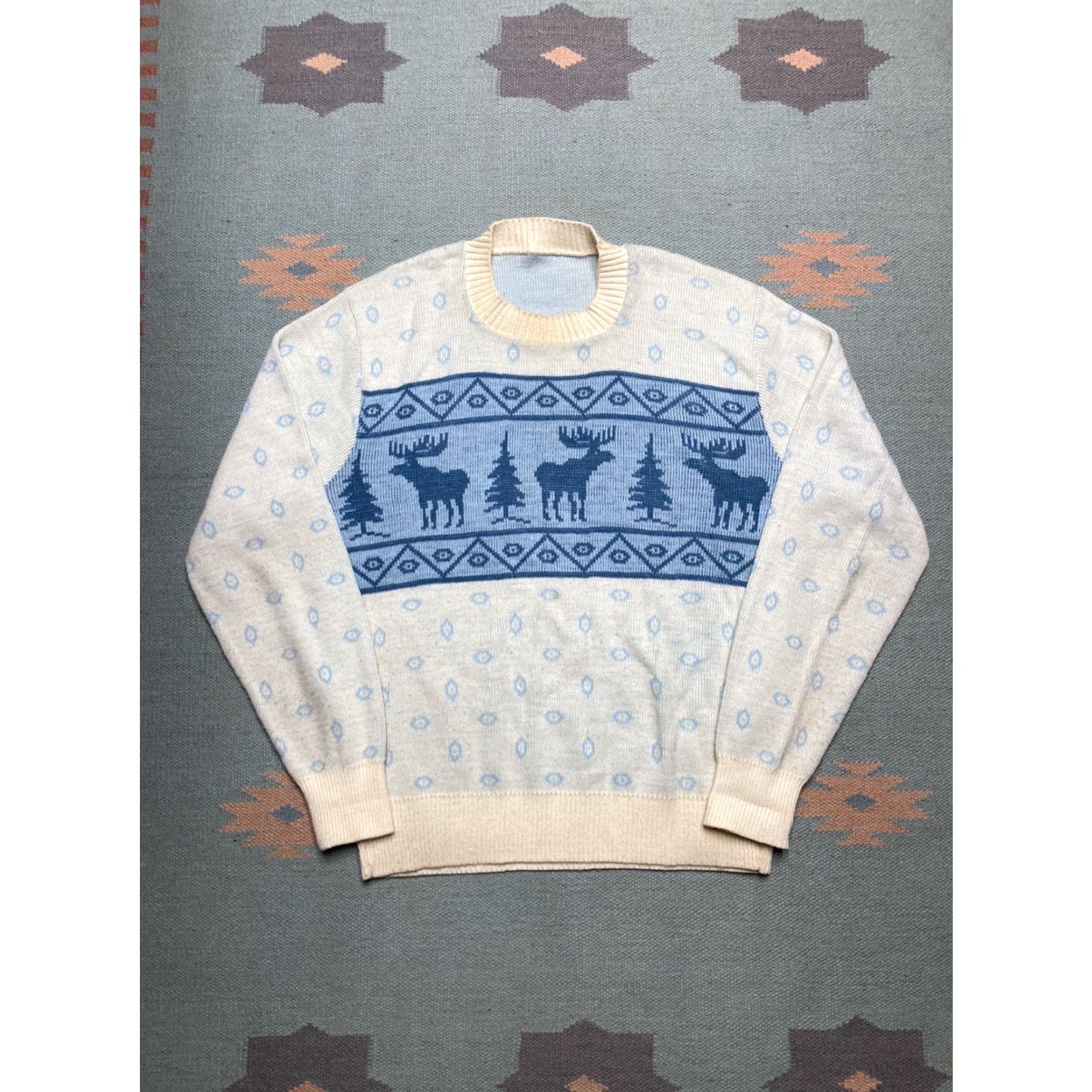 Vintage Vintage Christmas geometric Navajo pullover large sweater User: Vintage geometric Navajo Christmas pullover large sweater Size US L / EU 52-54 / 3 - 2 Thumbnail