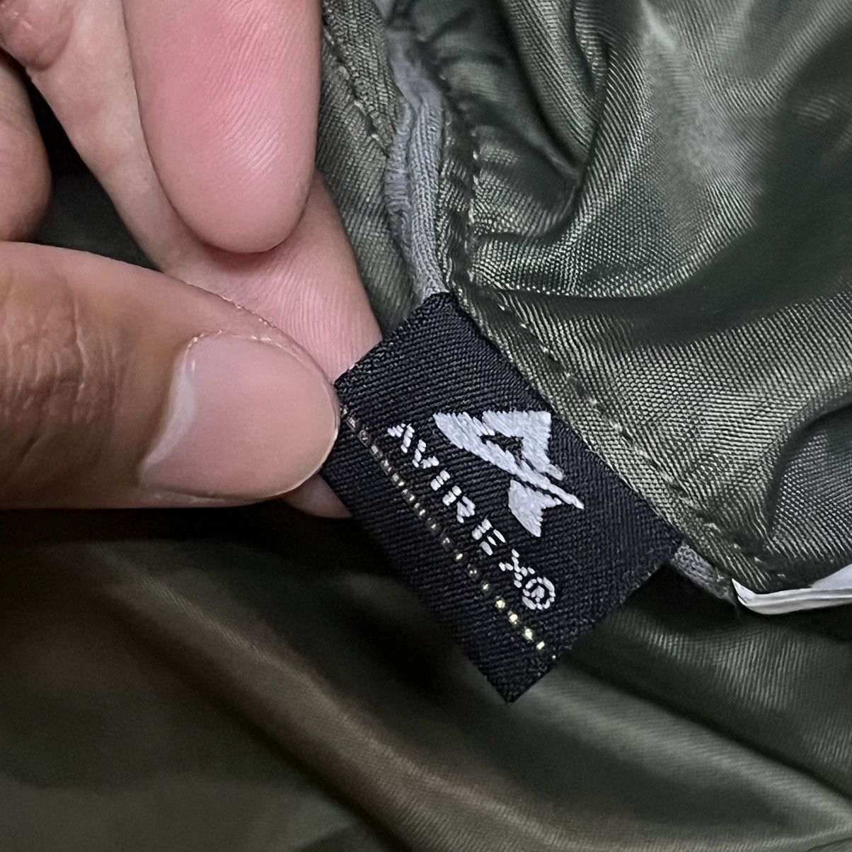 Avirex Avirex Bomber Jacket Full Patches Distressed Style Size US S / EU 44-46 / 1 - 10 Thumbnail