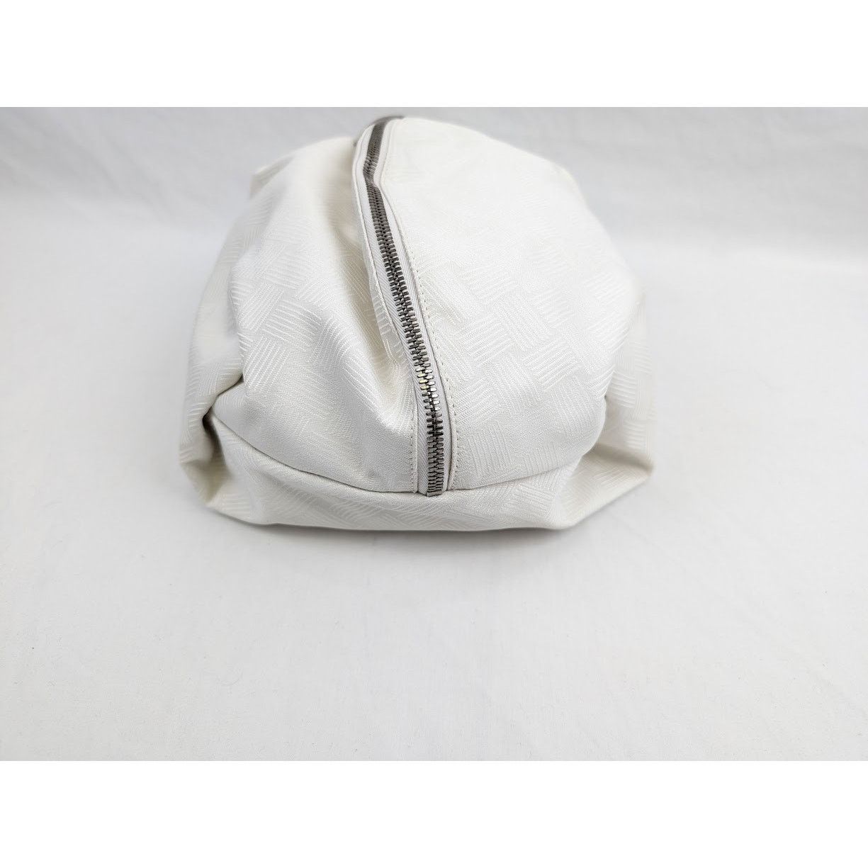 Bottega Veneta o1rshd1 Size: OS / Jacquard Pouch in White/Silver Size ONE SIZE - 5 Thumbnail