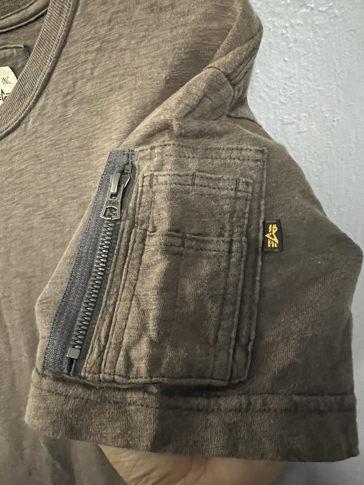 Designer × Vintage Alpha Industries AVIREX Faded T-Shirt Size US M / EU 48-50 / 2 - 6 Thumbnail