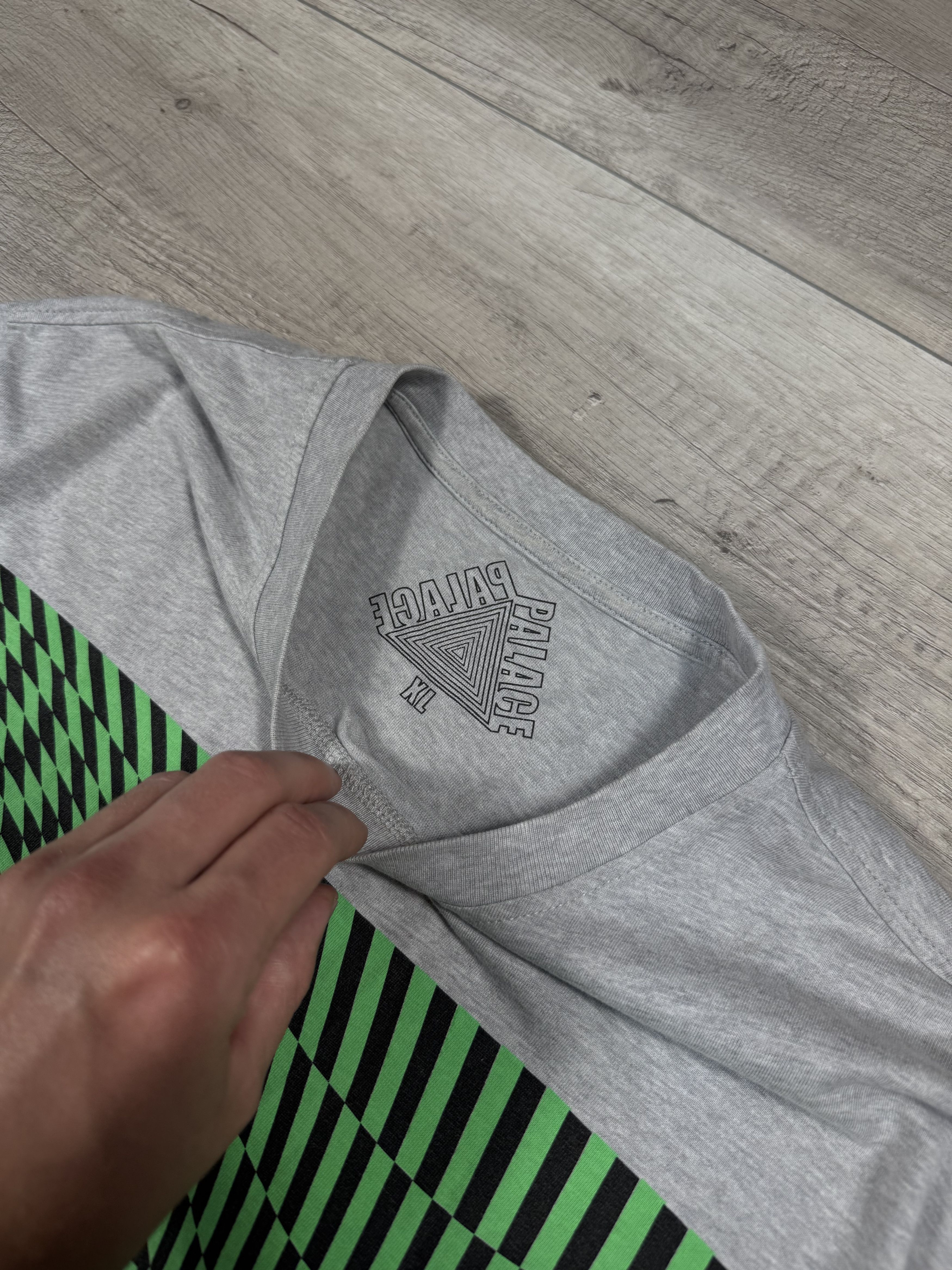Palace Palace Mash Eye Tee Pink Green Skateboarding Oversized Size US XL / EU 56 / 4 - 8 Thumbnail