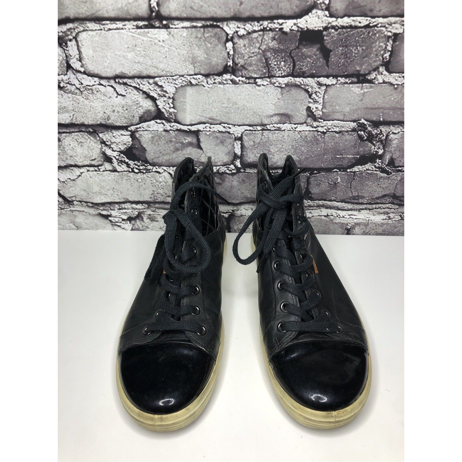 Ecco ECCO Soft 7 Black Leather Quilted Comfort Casual Sneakers Sh Size US 7.5 / IT 37.5 - 16 Thumbnail