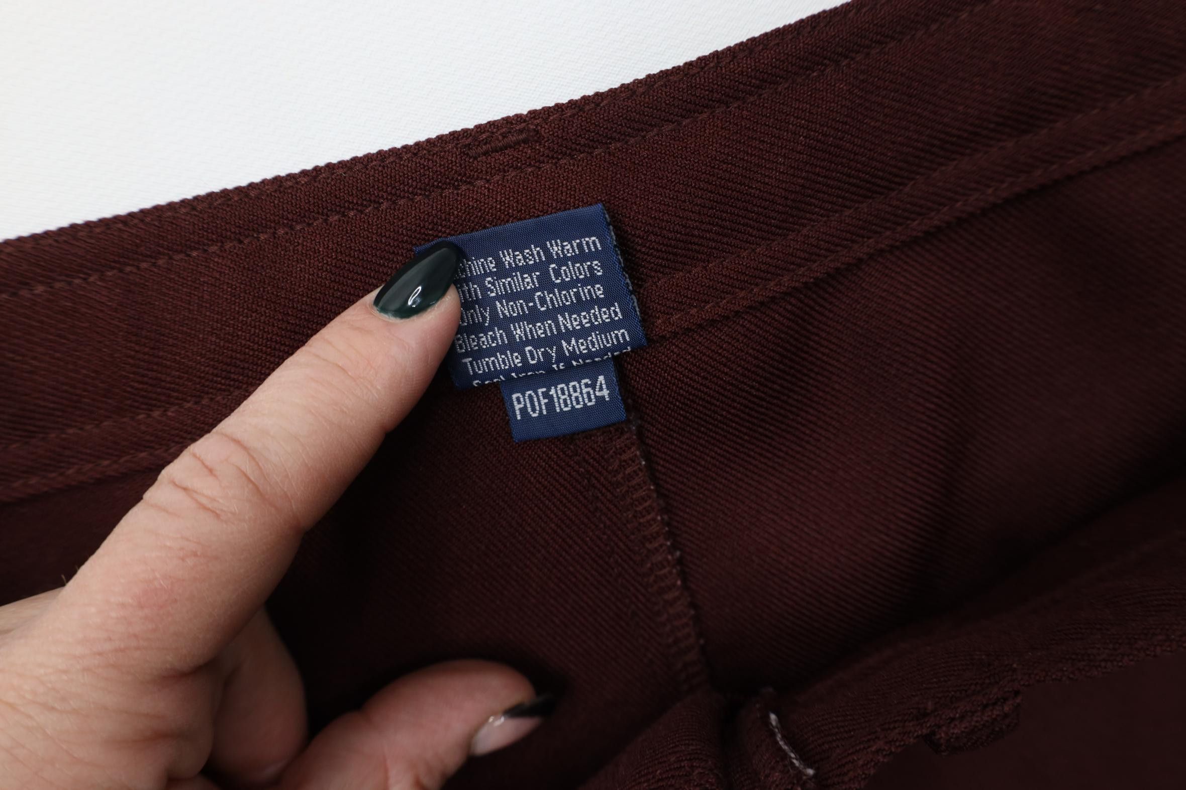 Vintage Vintage 90s Streetwear Wide Leg Chino Pants Burgundy Red Size US 44 / EU 60 - 11 Thumbnail