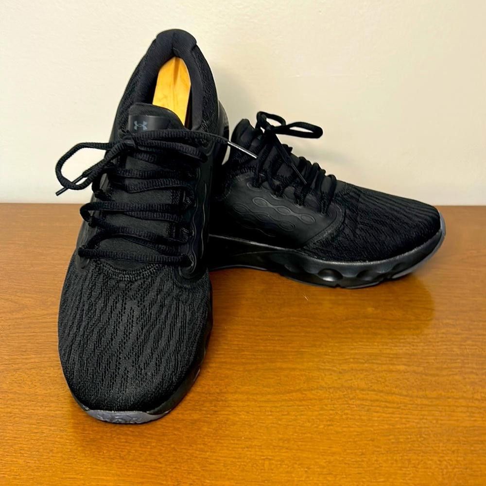 Under Armour Running Sneakers - Under Armour - size 9.5 US - Black Size US 9.5 / EU 42-43 - 1 Thumbnail