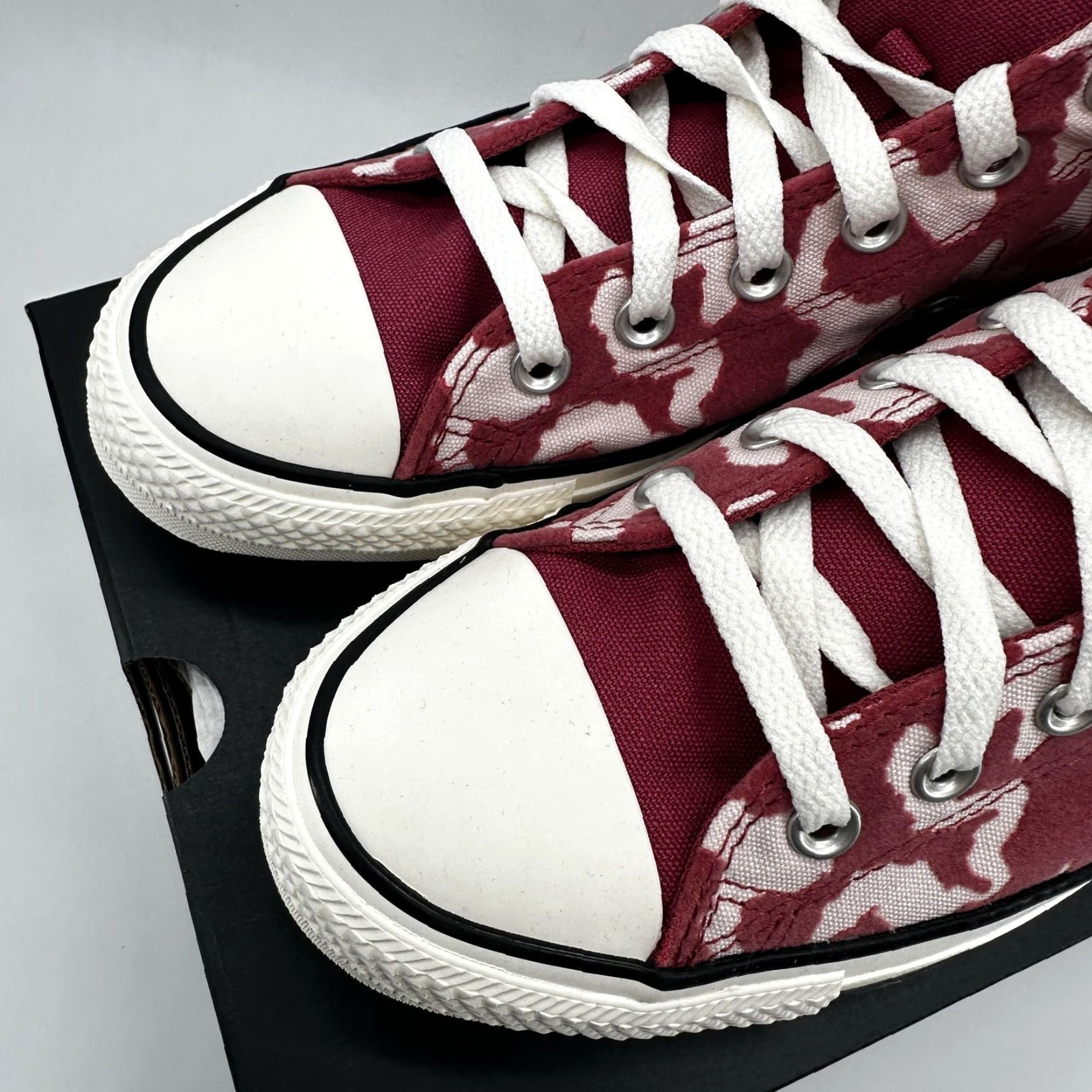 Converse VINTAGE Converse Chuck Taylor All Star High Top Shoes Mens 8 Red Camo - CTAS Hi - Canvas Sneakers Size US M / EU 48-50 / 2 - 2 Thumbnail
