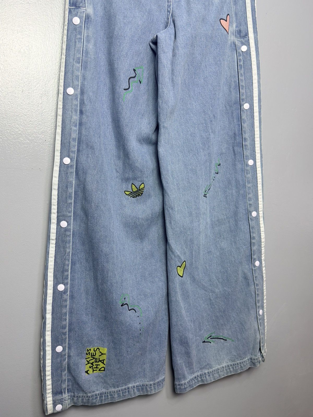 Adidas Adidas x Fiorucci Denim Track Pants Size 27" / US 4 / IT 40 - 9 Thumbnail