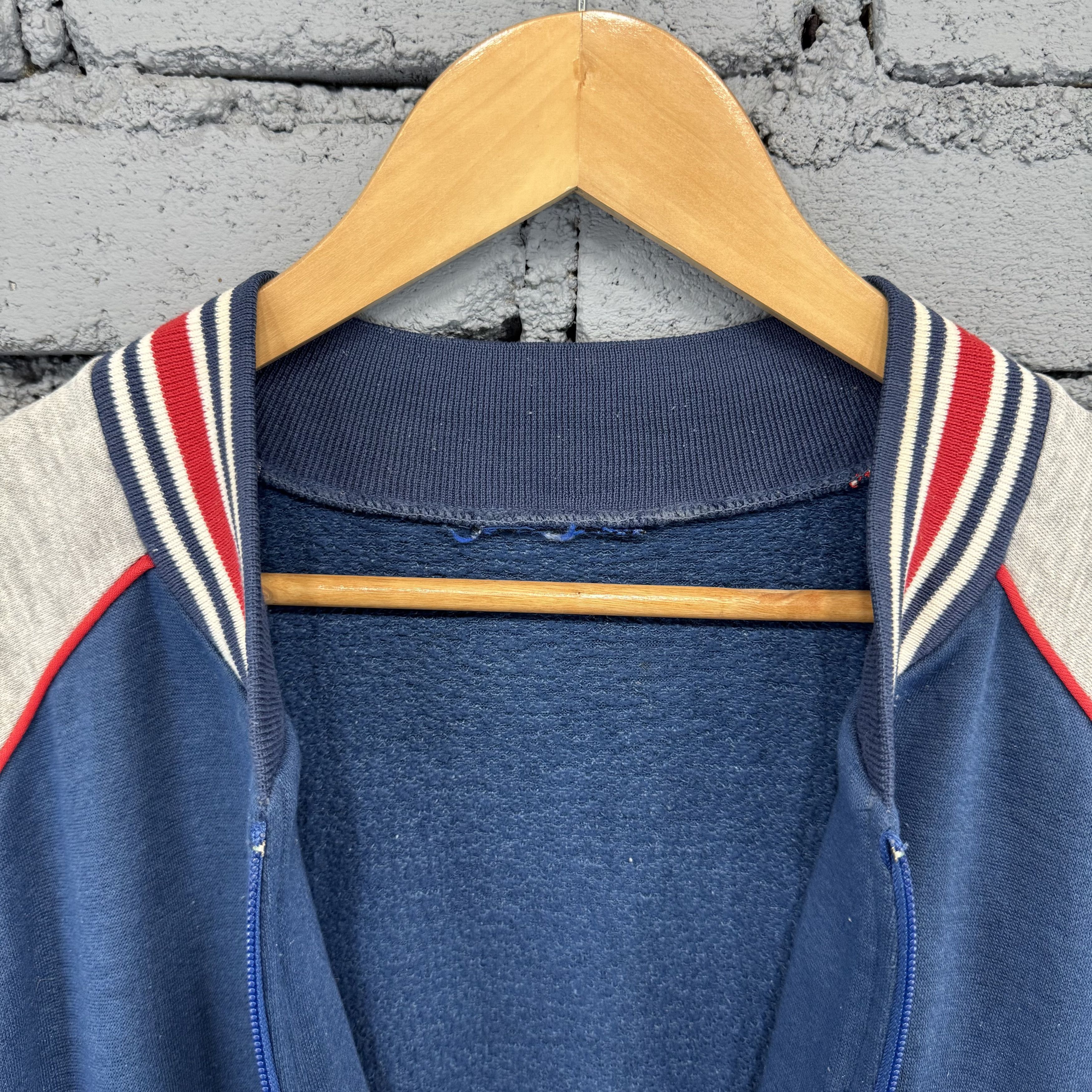 Nike Nike Small Logo Varsity Zipper Sweater Streetwear Size US L / EU 52-54 / 3 - 5 Thumbnail