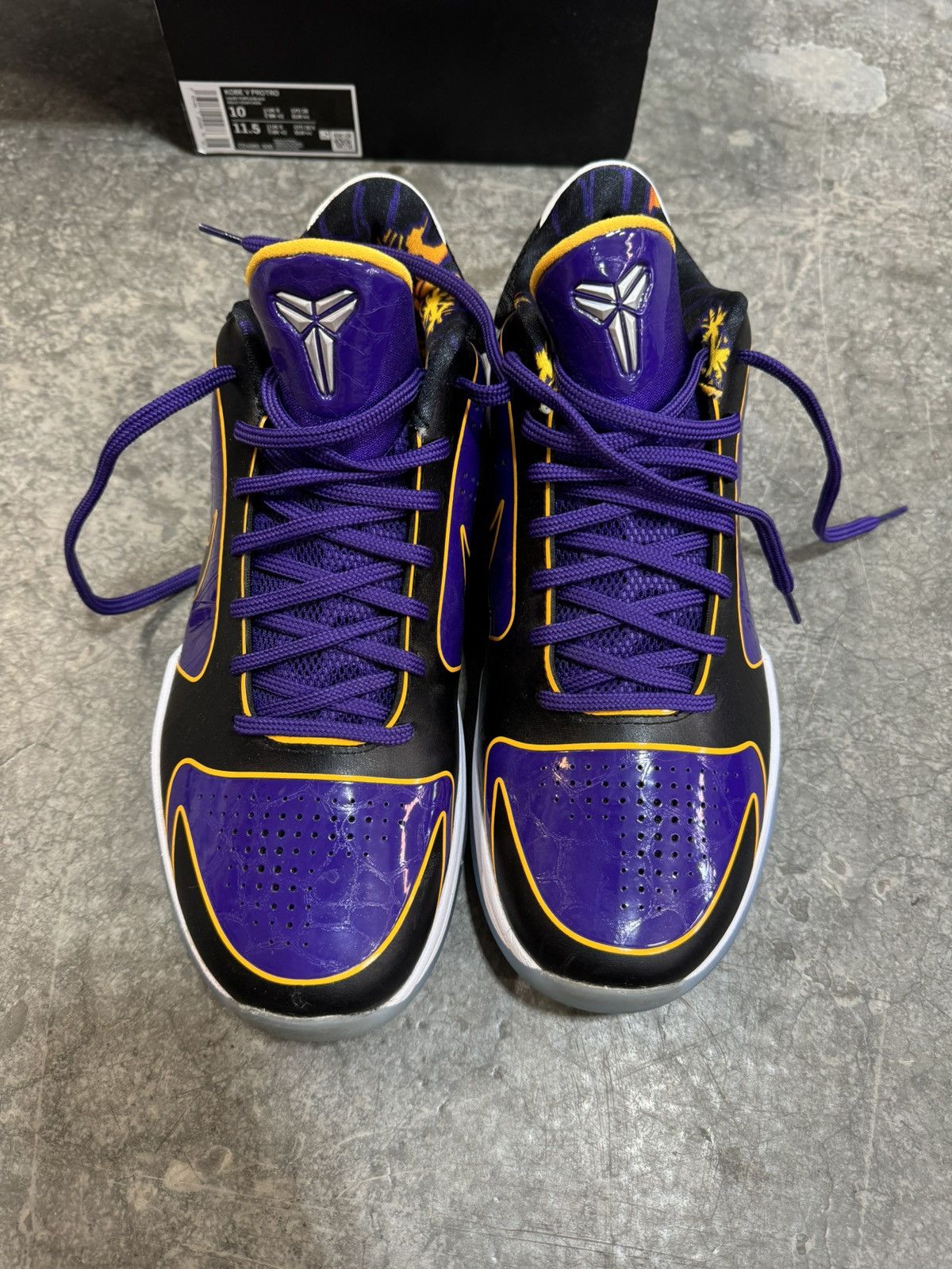 Nike Kobe V Protro Court Purple Size US 10 / EU 43 - 3 Thumbnail