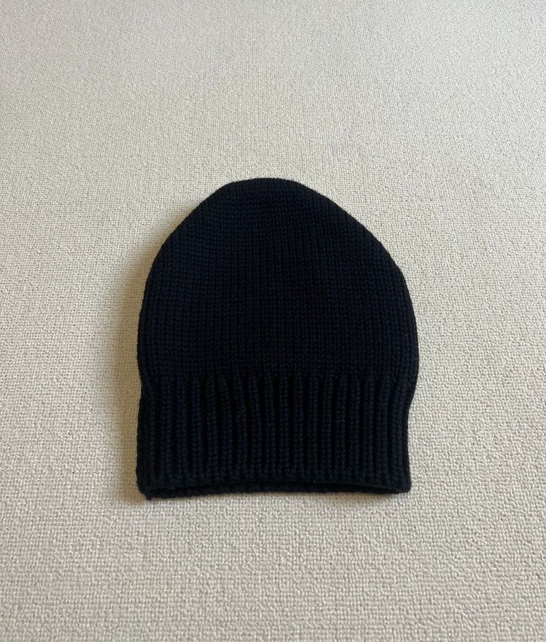 Prada Prada Size L Wool knitted hat size L 2501-Nextarrow Size ONE SIZE - 2 Thumbnail