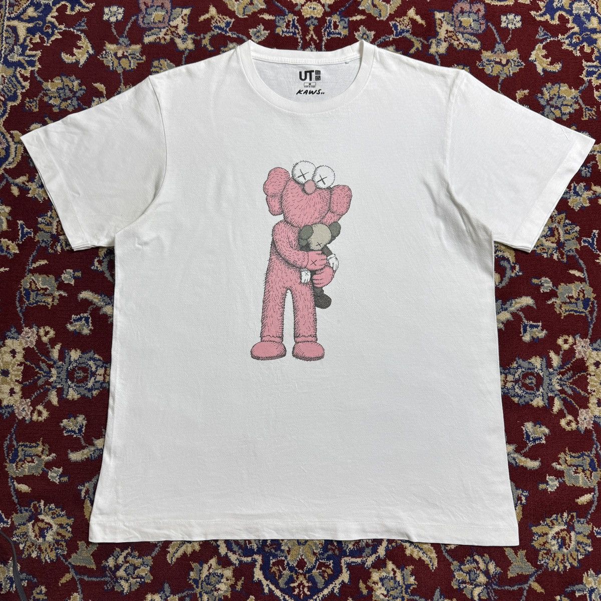Kaws M/L Kaws sesame street x Uniqlo Tokyo artist graffiti tee Size US M / EU 48-50 / 2 - 1 Thumbnail