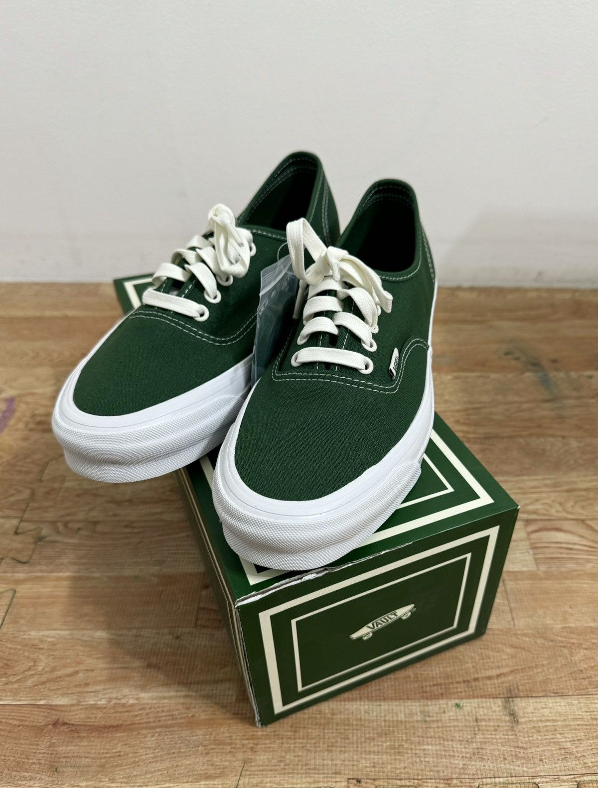 Museum of Peace and Quiet × Vans MUSEUM OF PEACE AND QUIET VANS 