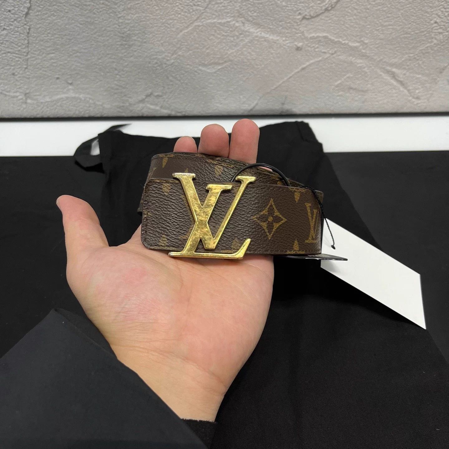 LV Monogram Gold Buckle Belt 80cm NM