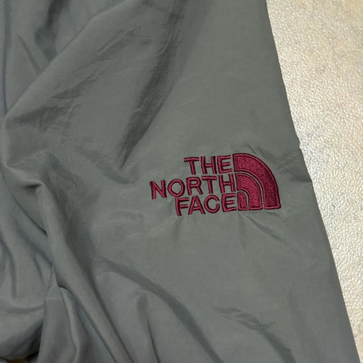The North Face Vintage The North Face Light Jacket Size US XL / EU 56 / 4 - 2 Thumbnail