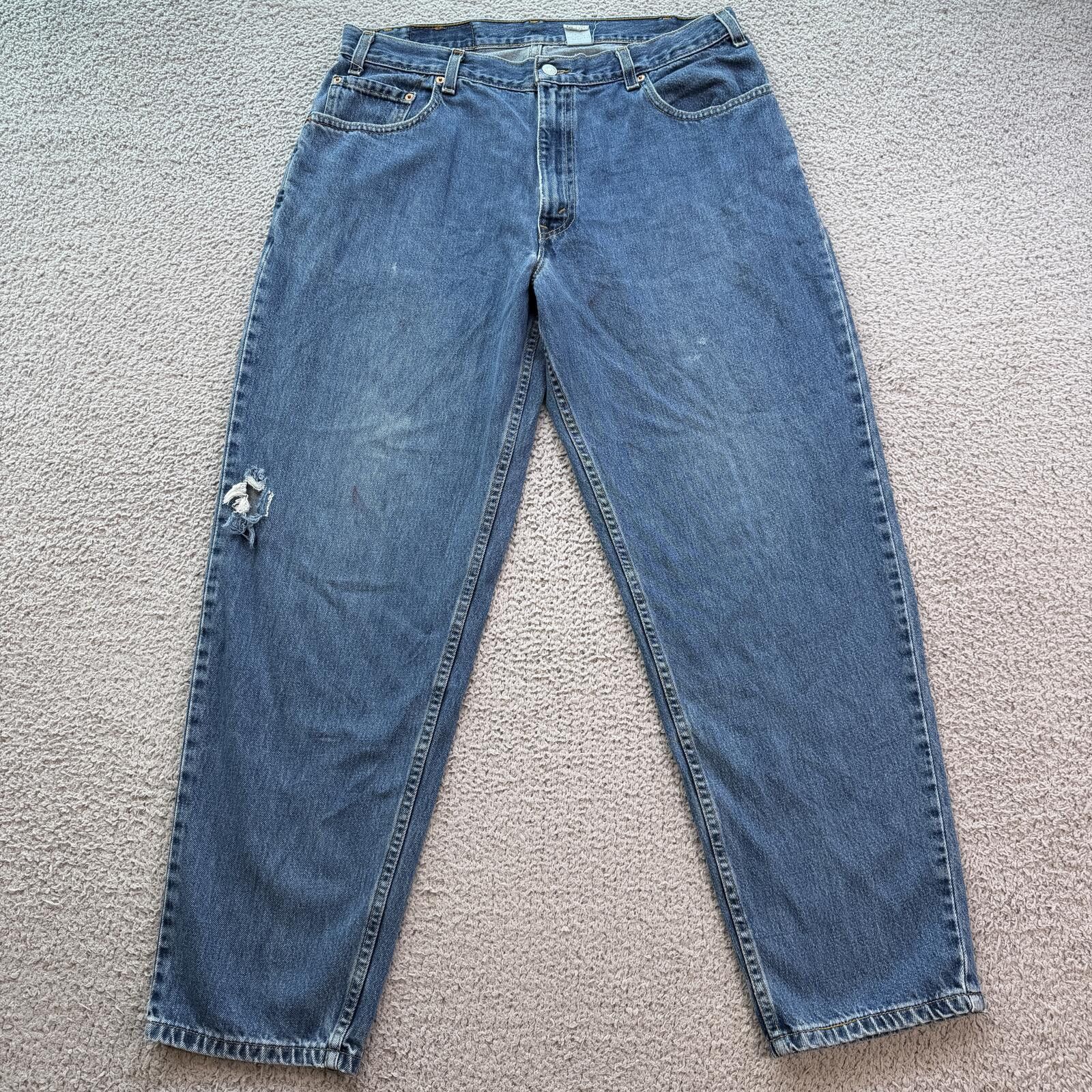 Levi's Vintage Levis 560 Loose Fit Tapered Leg Light Wash Jeans 36 Size US 36 / EU 52 - 1 Thumbnail