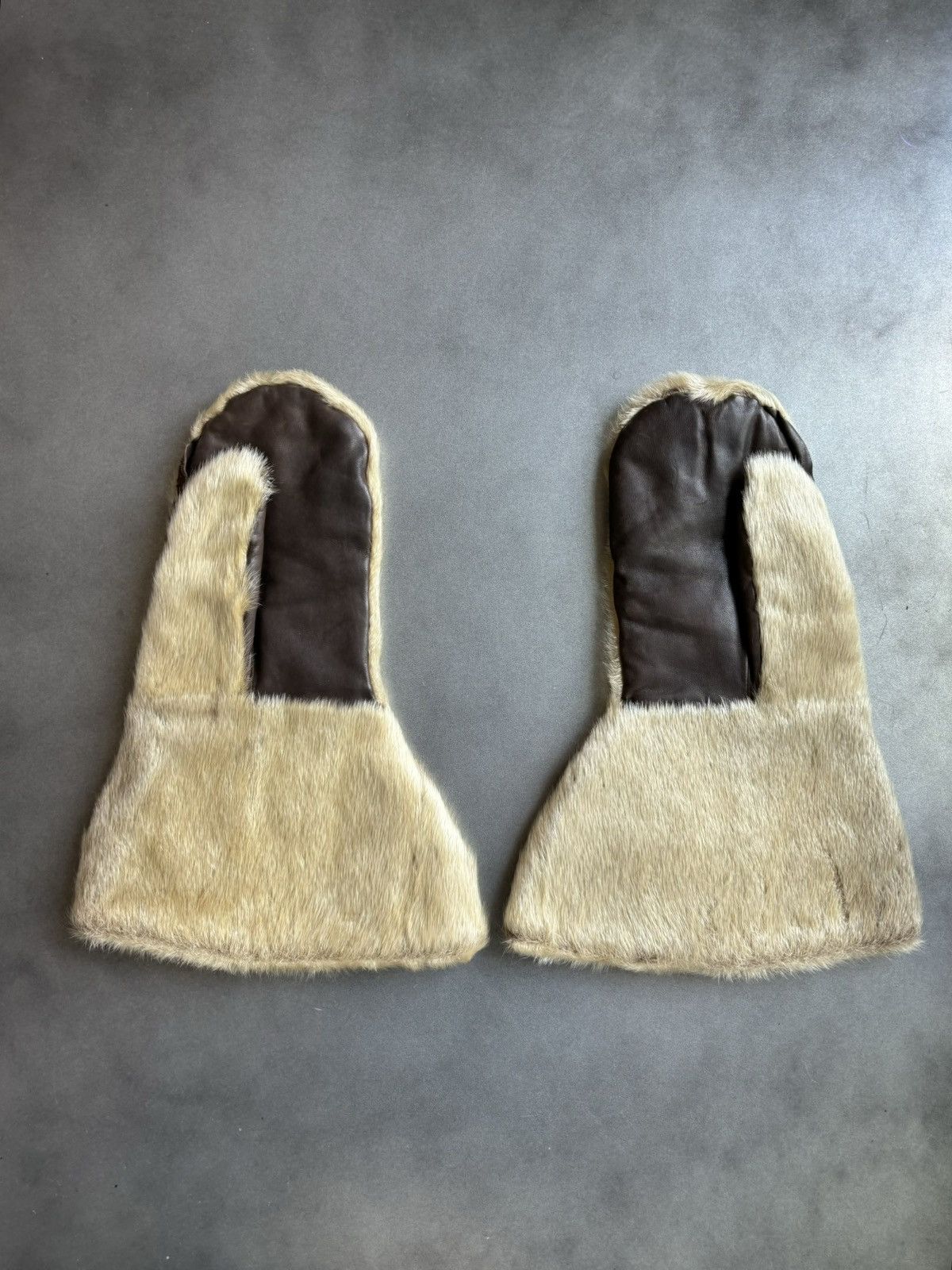 Leather × Vintage Vintage Sealskin Gauntlets Antique Seal Fur Mittens Gloves Size ONE SIZE - 6 Thumbnail