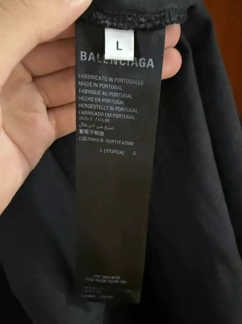 Balenciaga Balenciaga Statue of Liberty Short Sleeve Size L Size US L / EU 52-54 / 3 - 4 Thumbnail