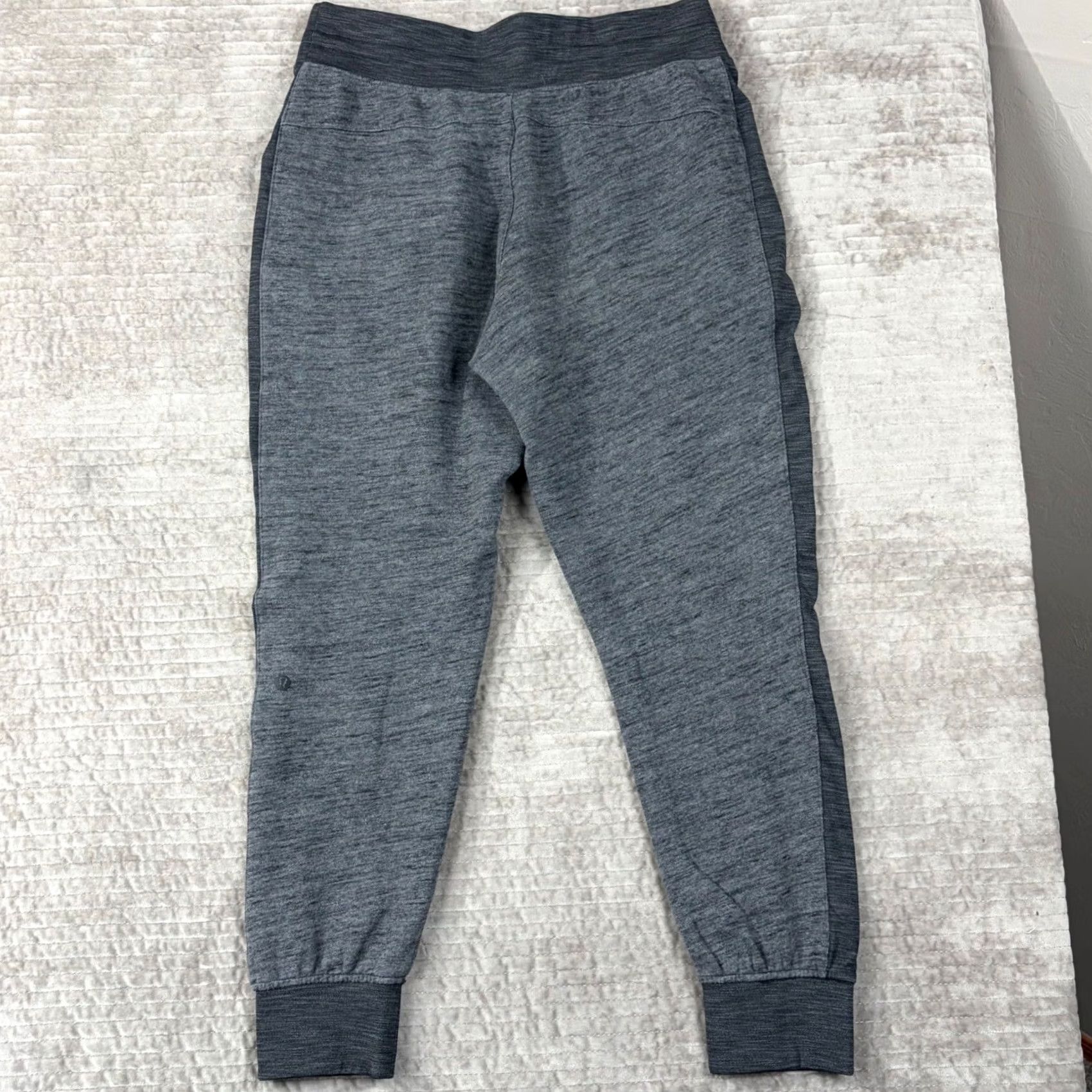 Lululemon Lululemon Scuba Jogger Heathered Gray Sweatpants Size 8 High Rise Zip Pocket Womens Pants Regular 32x27 Fleece Comfort Pockets Logo Size 24" / US 00 / IT 34 - 2 Thumbnail