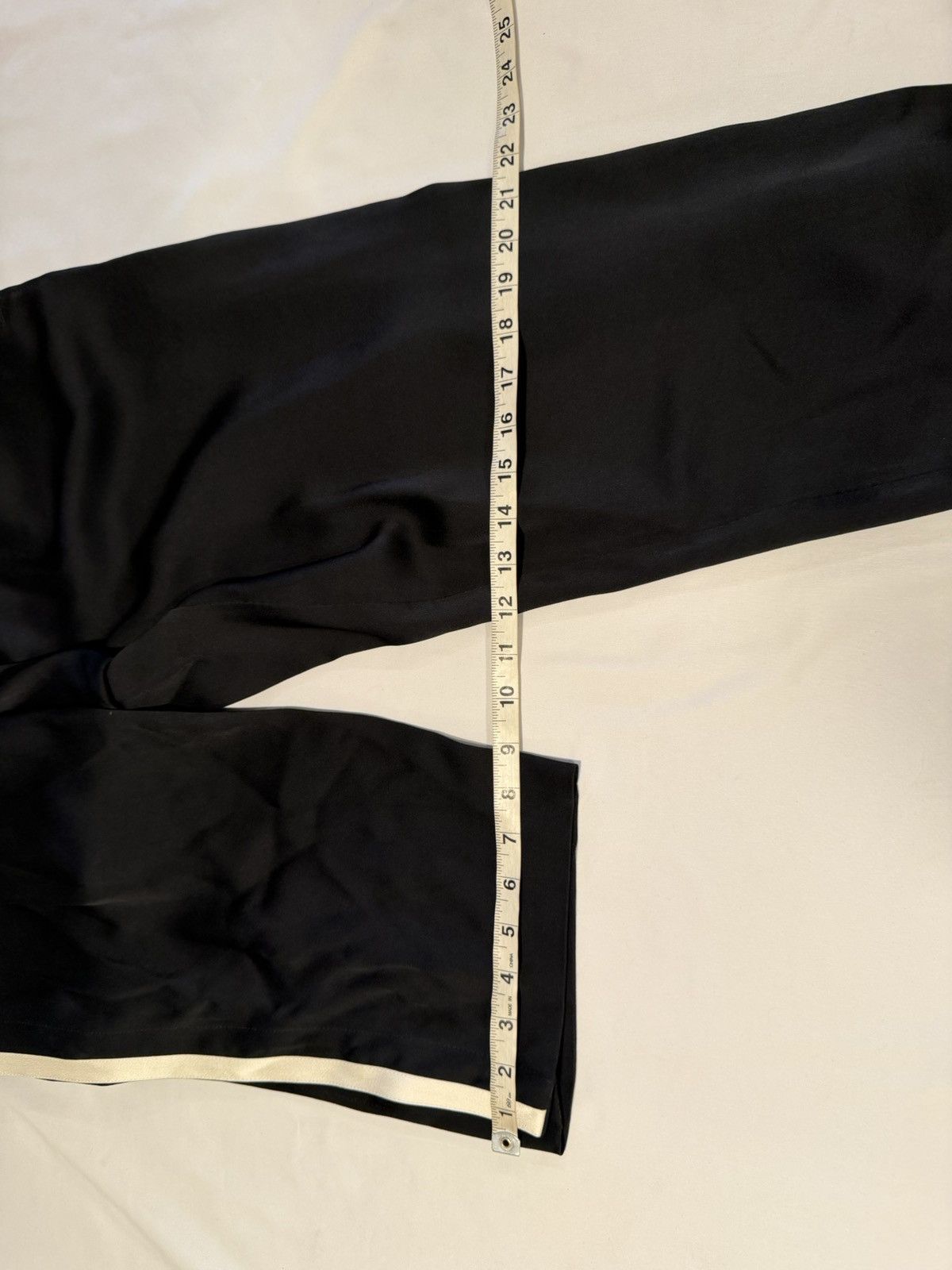 Saint Laurent Paris Saint Laurent mens 2024 snap sides joggers. 54/XL. $2300 Size US 38 / EU 54 - 8 Thumbnail