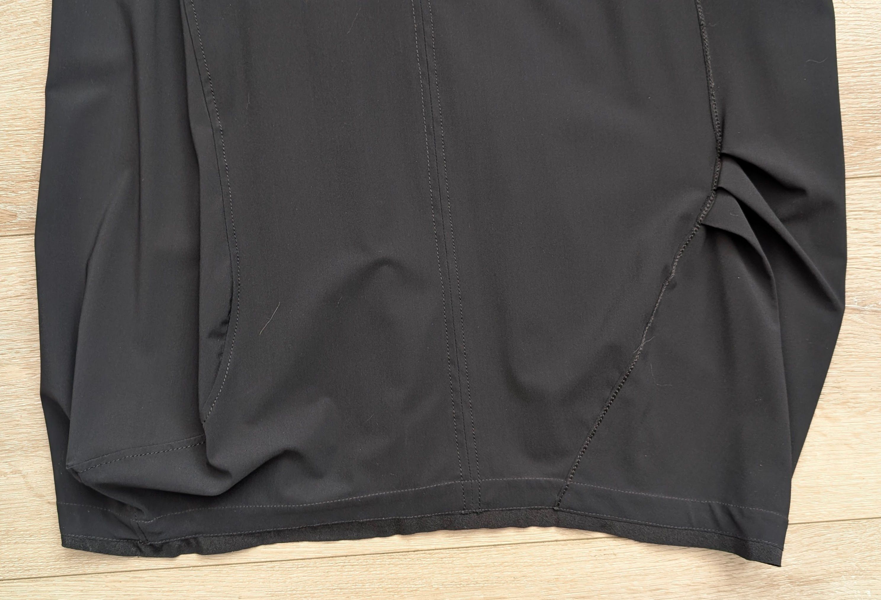 Marithe + Francois Girbaud Marithe Francois Girbaud VTG Blk Womens Curve Skirt Size 12 Size 34" / US 12 / IT 48 - 6 Thumbnail