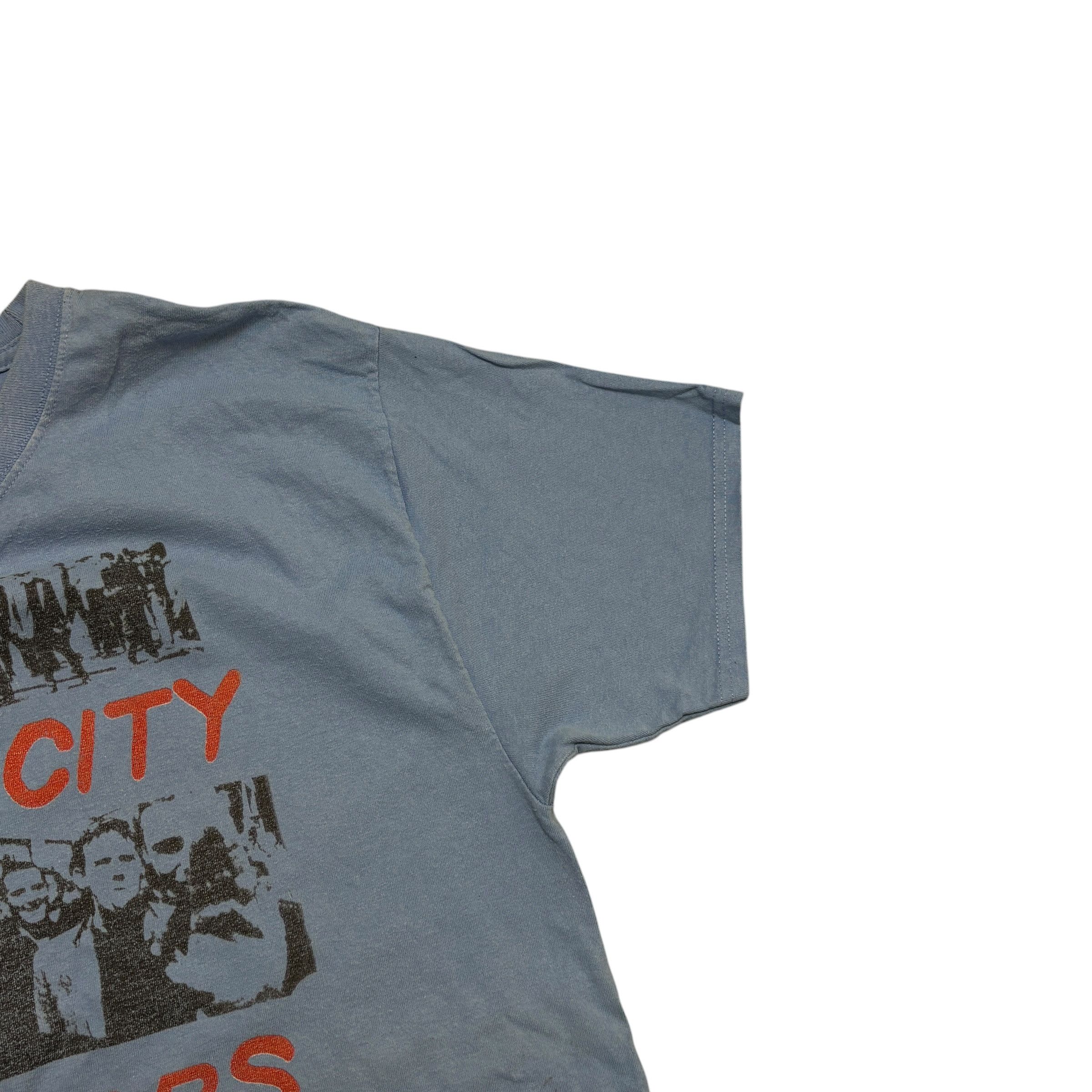 Band Tees Vintage The Clash Shirt Y2K Tour Concert Punk Rock Band Tee Size US M / EU 48-50 / 2 - 7 Thumbnail