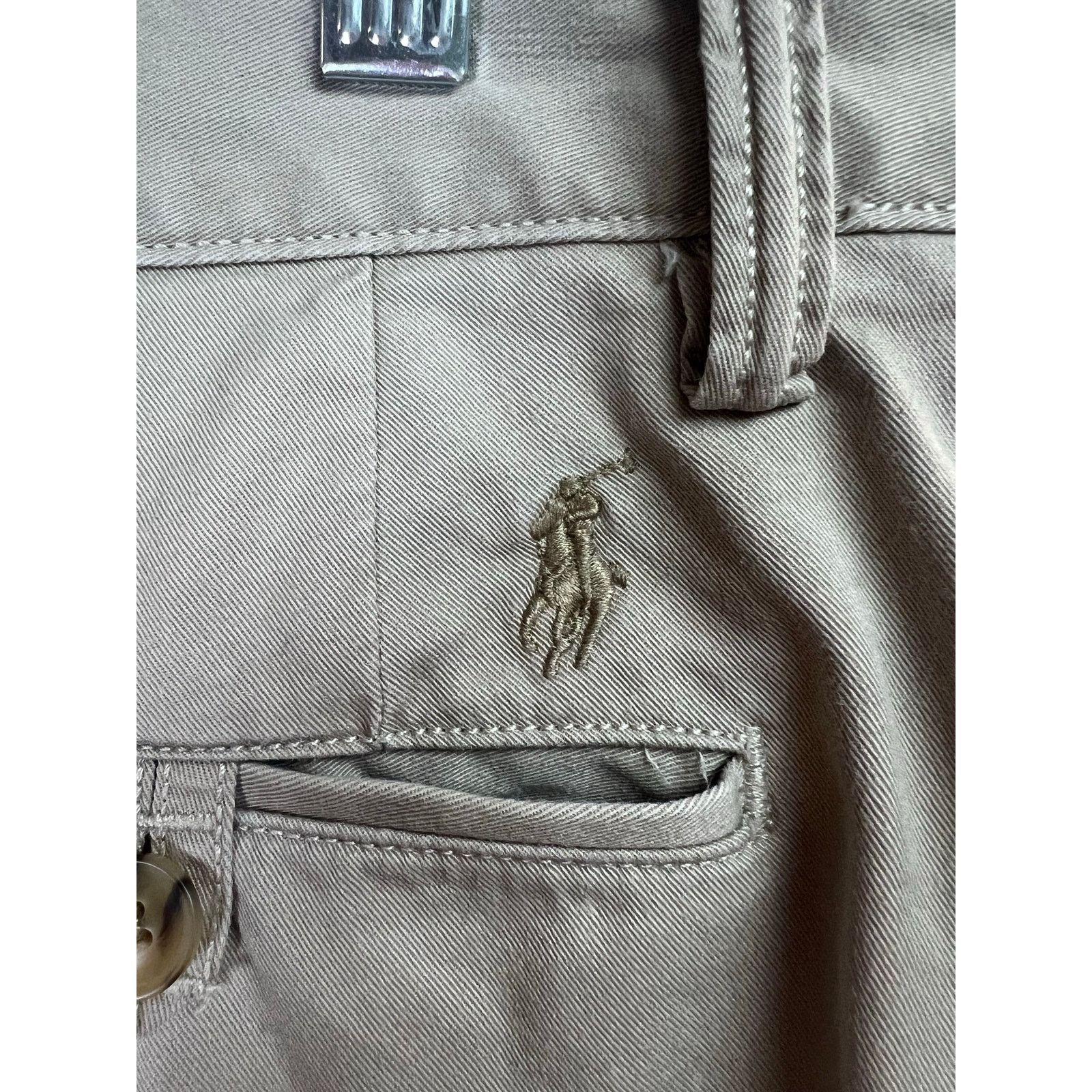 Ralph Lauren Ralph Lauren Men's Khaki Chino Shorts 33 Size US 33 - 12 Thumbnail