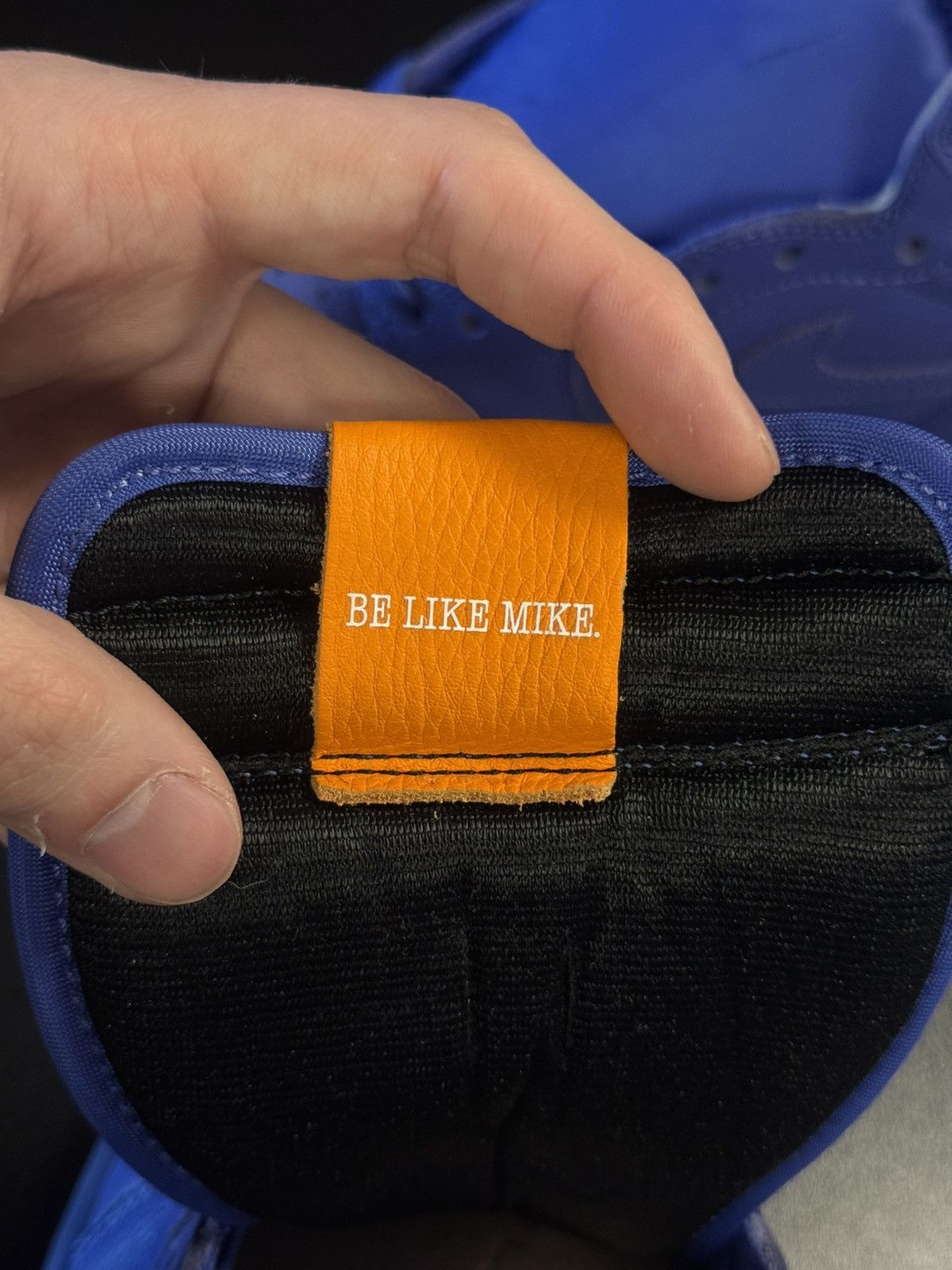 Jordan Brand × Nike Size 9.5 - Jordan 1 Retro High OG G8RD Gatorade 2017 Size US 9.5 / EU 42-43 - 9 Thumbnail