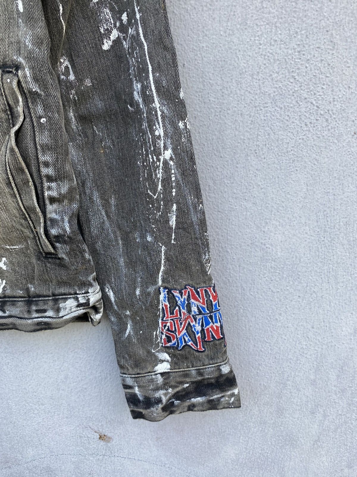 Band Tees × Japanese Brand NOS MIDAS RIOT X LYNRD SKYNRD PAINTED DENIM JACKET Size US M / EU 48-50 / 2 - 7 Thumbnail