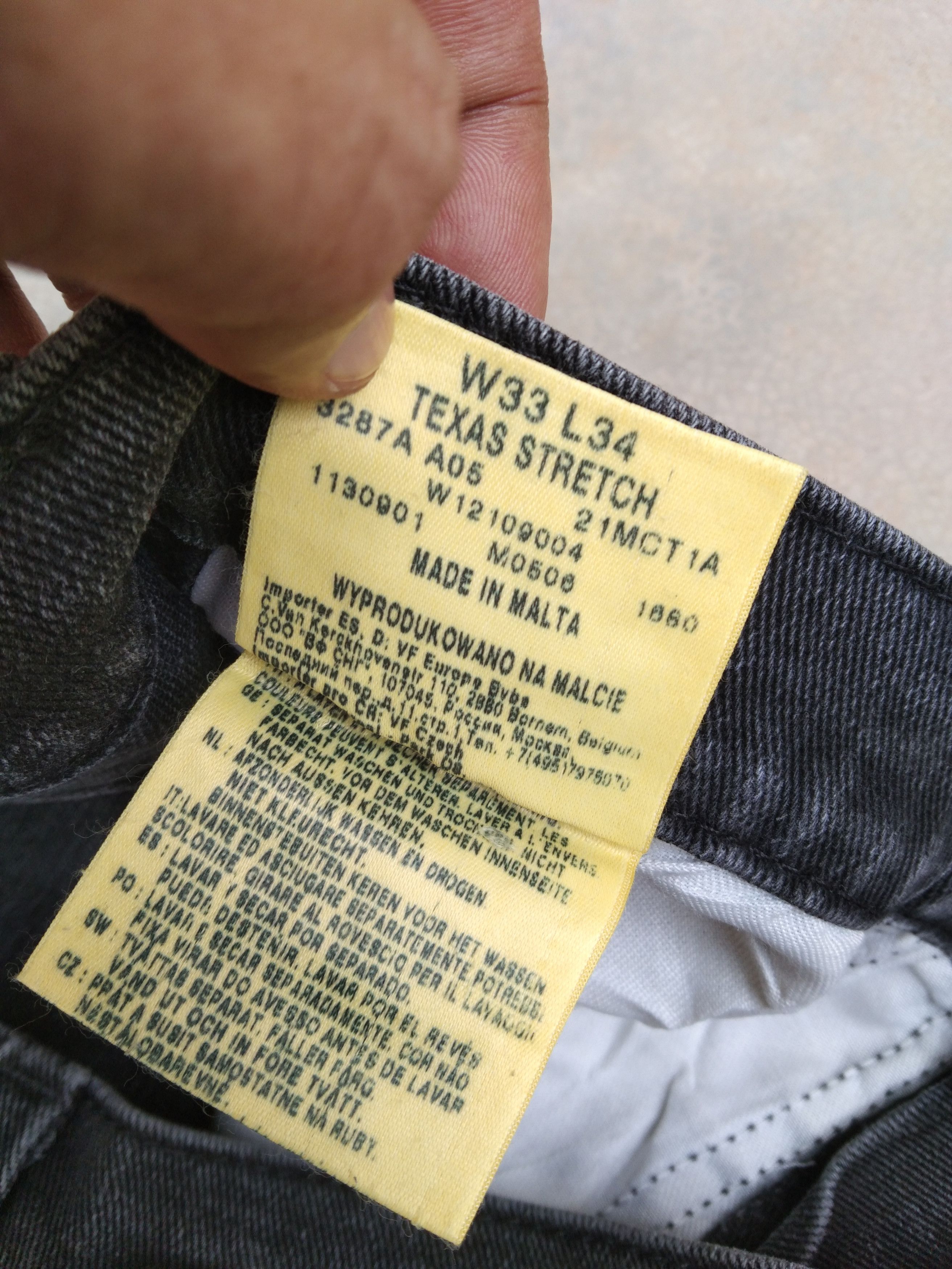 Vintage Vintage Faded Black Wrangler Distressed Jeans 30x34 Size US 30 / EU 46 - 7 Thumbnail