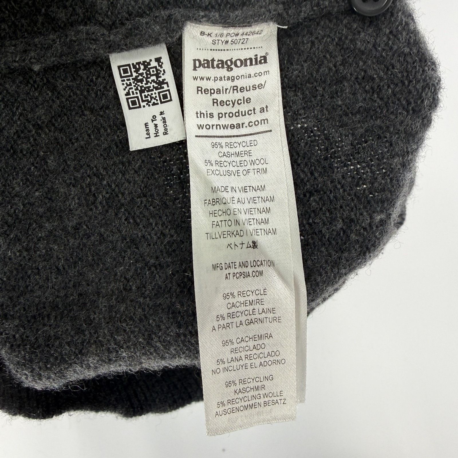 Patagonia Patagonia Recycled Cashmere Long Sleeve Button Up Cardigan I Size M / US 6-8 / IT 42-44 - 5 Thumbnail