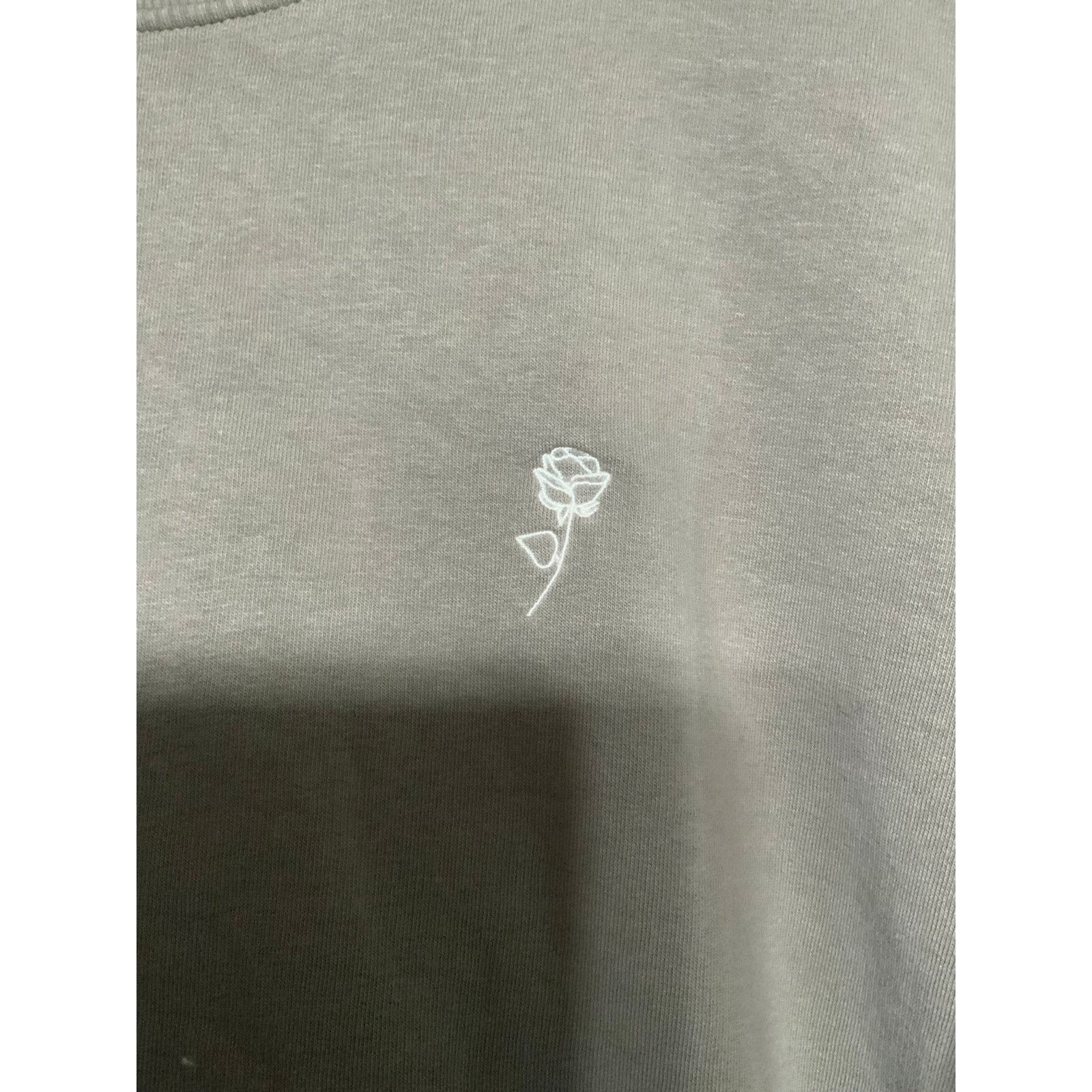New Look New Look - Men's Hoodie with Tiny Rose Embroidery - USED Size US L / EU 52-54 / 3 - 3 Thumbnail