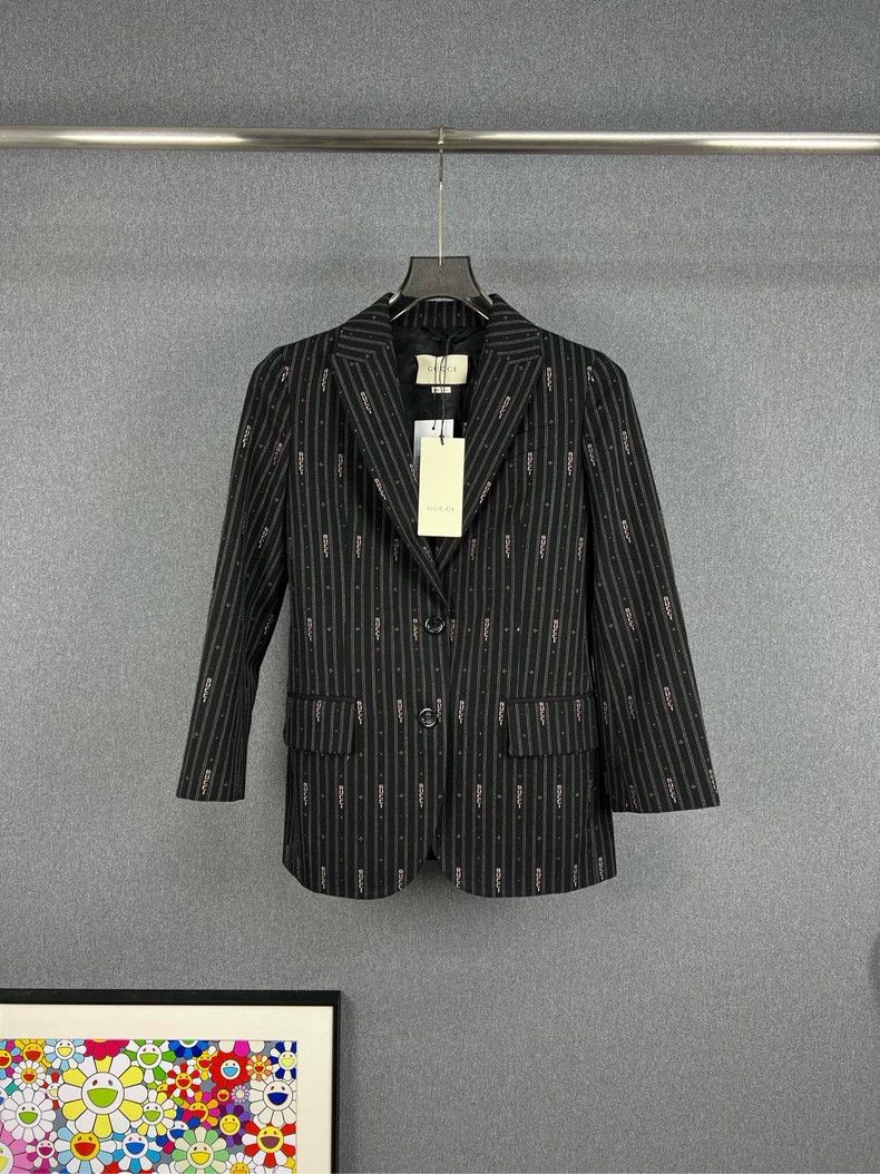 Gucci Gucci Embroidered LOGO suit 2503-Nextarrow Size 36R - 1 Thumbnail
