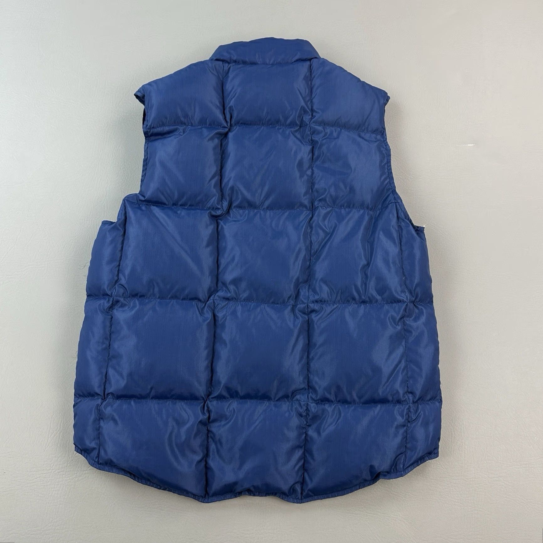 Lands' End VINTAGE Lands End Vest Unisex Medium Blue Goose Down Quilted Snap Front Puffer Size US M / EU 48-50 / 2 - 5 Thumbnail