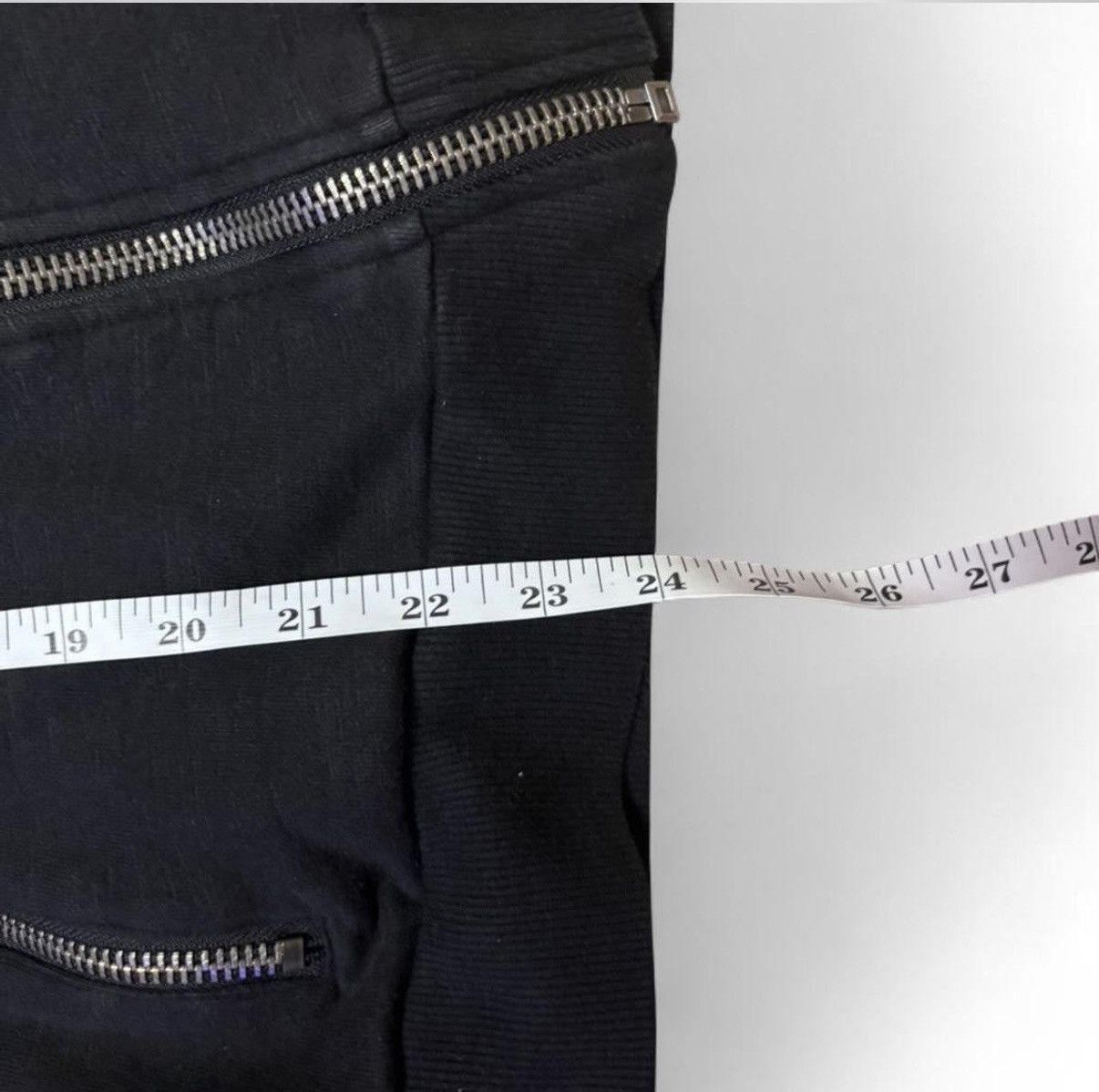 Other assymetrical black zip-up hoodie Size US M / EU 48-50 / 2 - 1 Thumbnail