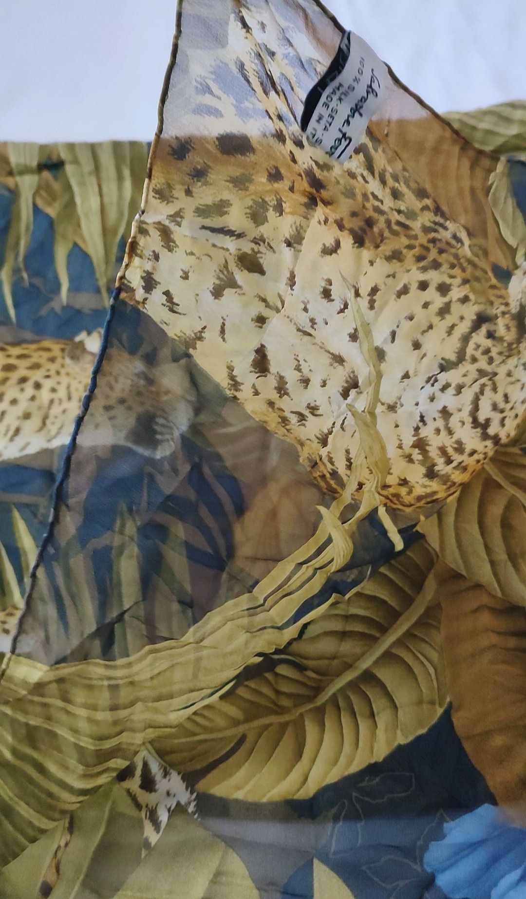 Salvatore Ferragamo Salvatore Ferragamo Leopard Silk Scarf Size ONE SIZE - 11 Thumbnail
