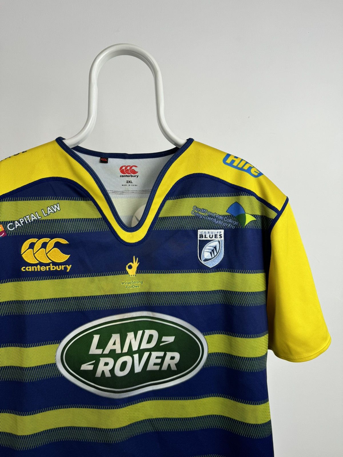 Canterbury of New Zealand Canterbury 2017/2018 Cardiff Blues RugbyJersey Shirt Size US XXL / EU 58 / 5 - 2 Thumbnail