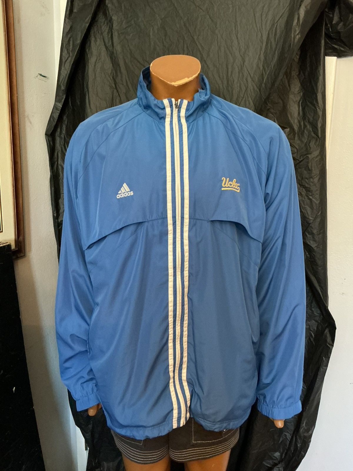 Adidas Adidas Climalite UCLA Bruins Sideline Windbreaker Zip Jacket Size US XL / EU 56 / 4 - 8 Thumbnail
