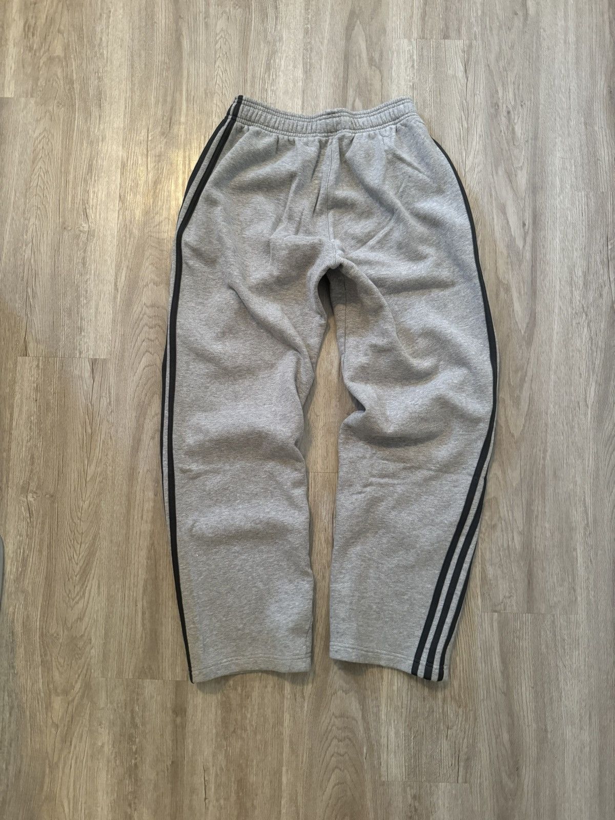 Adidas Vintage Heavyweight Striped Adidas Sweats Size US 30 / EU 46 - 4 Thumbnail