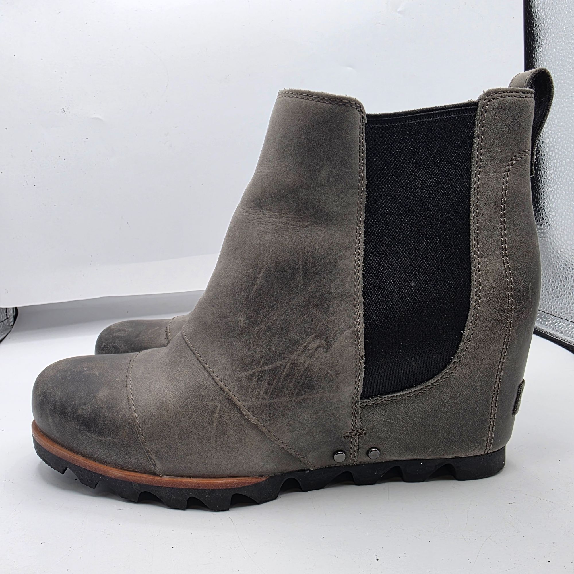 SOREL Sorel Lea Womens Size 8 Gray Wedge Chelsea Ankle Boots Going Size US 8 / IT 38 - 13 Thumbnail